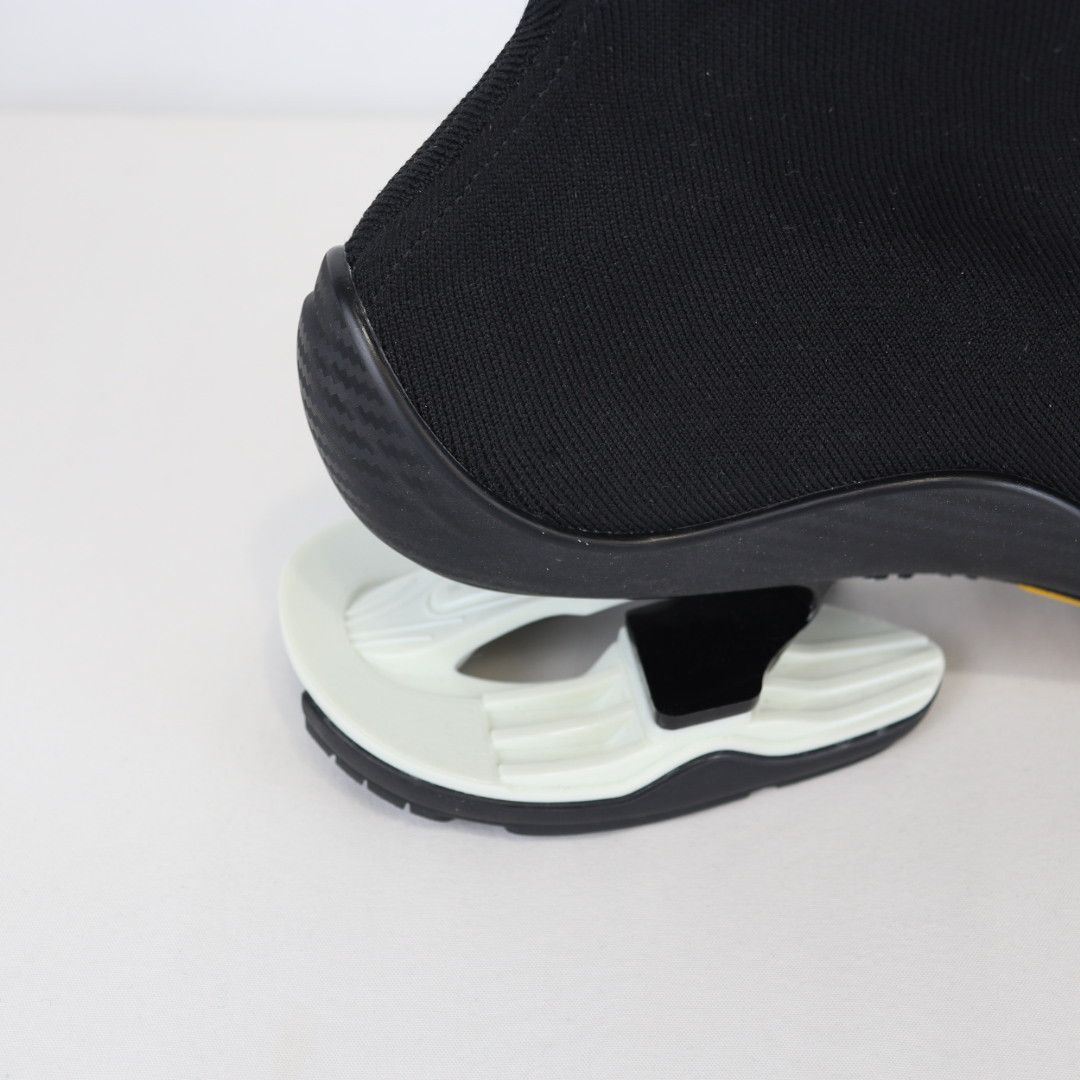 Balenciaga o1rshd1 Flex Five Toe Socks Boots in Black/white Size US 6 / EU 39 - 10 Thumbnail