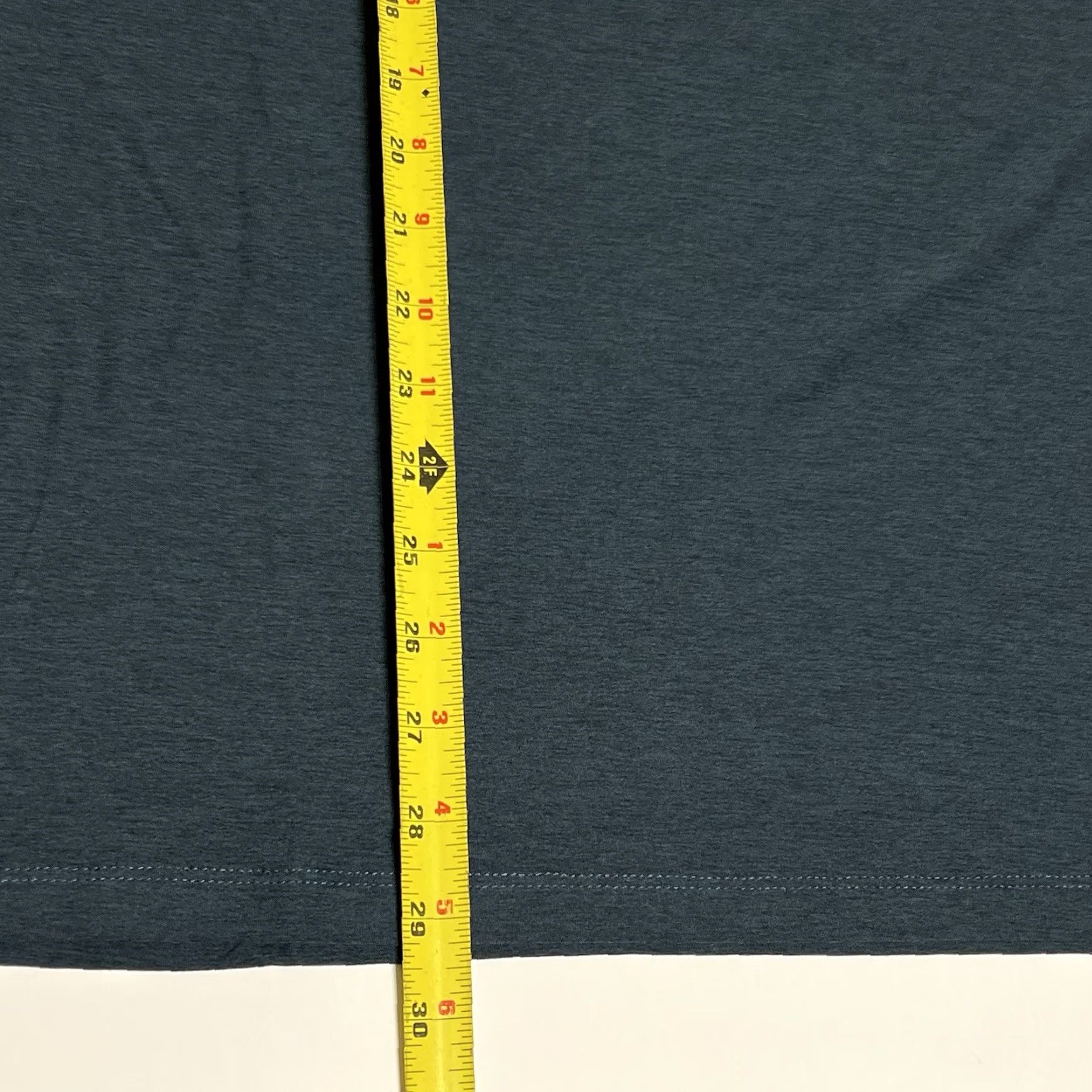 Vuori Vuori Strato Tech Polo Shirt Men’s L Blue Logo Short Sleeve Knit Polyester Blend Regular Polo Brand Vuori Strato Tech 90s? Size US L / EU 52-54 / 3 - 5 Thumbnail