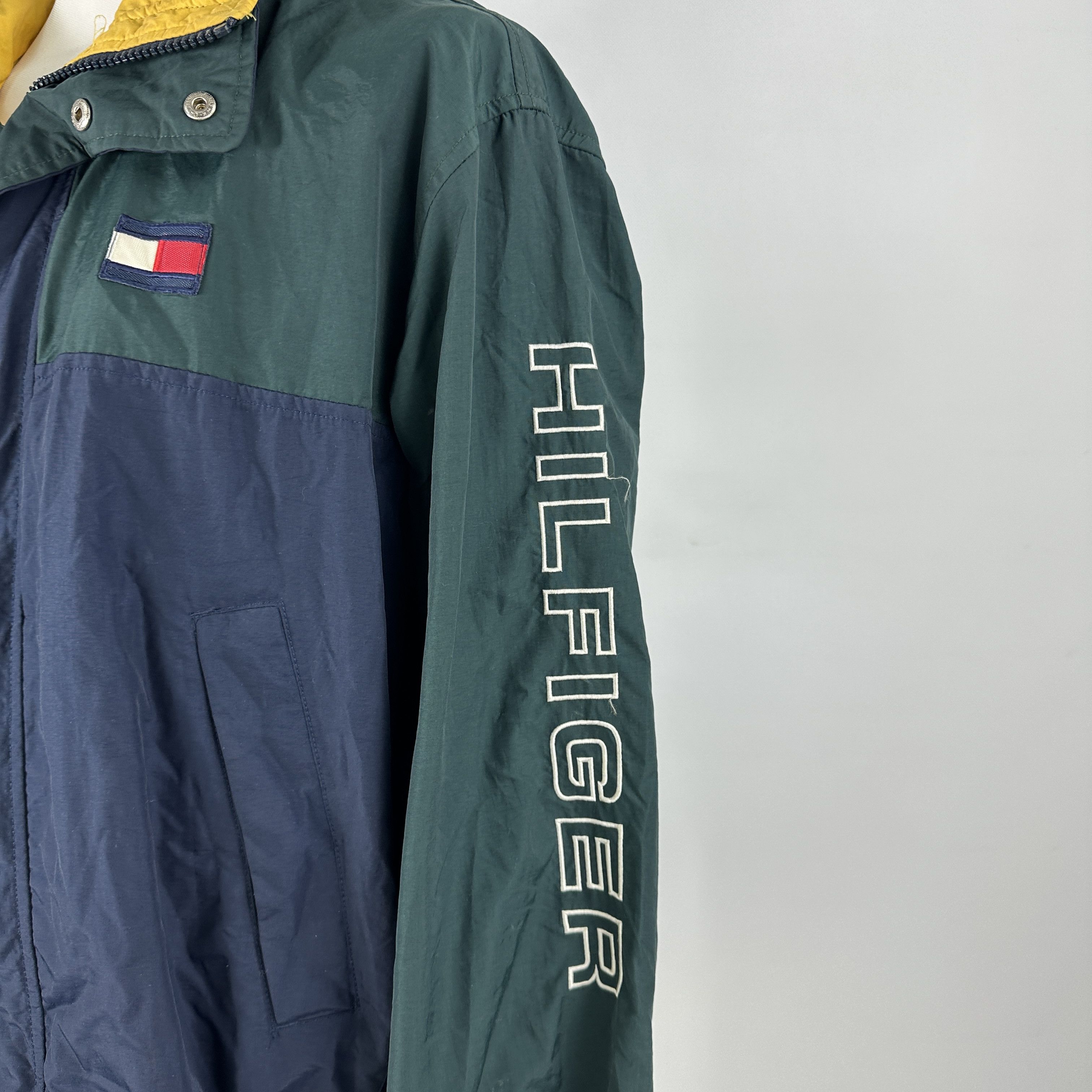 Tommy Hilfiger Giacca Tommy Hilfiger Logo Spalla – Taglia M Size US M / EU 48-50 / 2 - 4 Thumbnail
