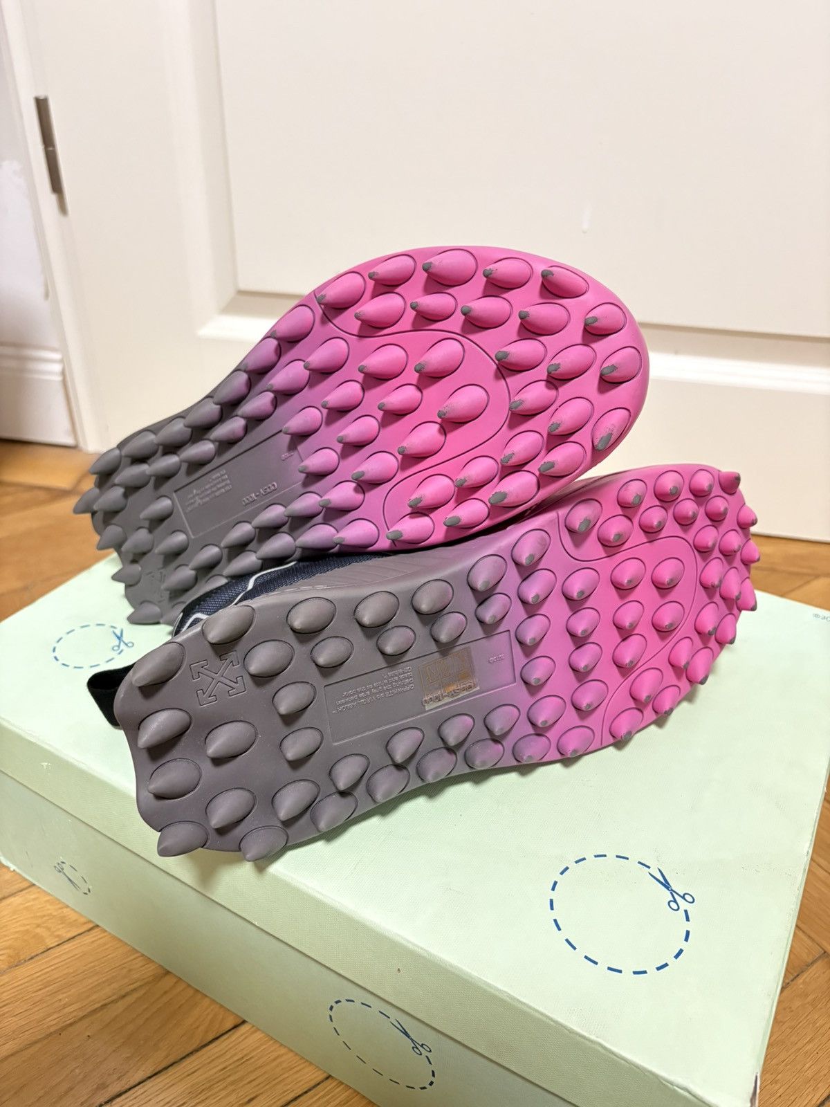 Off-White Off White ODSY-1000 Sneakers Size US 7.5 / EU 40-41 - 10 Thumbnail