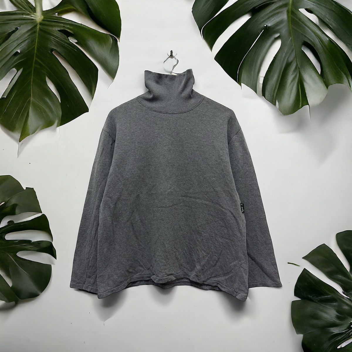 Agnes.B turtle neck France