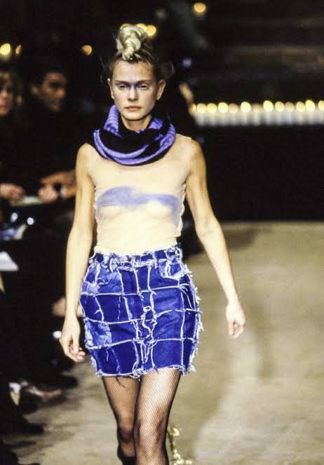 Alexander McQueen Archive Alexander McQueen Fall 1996 Mesh Top RARE Size M / US 6-8 / IT 42-44 - 1 Thumbnail