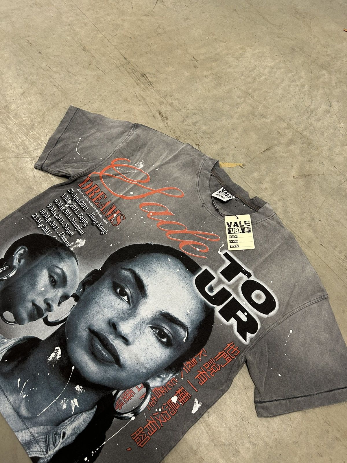 【正規限定】VALE FOREVER Sade Tour Tee L Vale Forever Valley Tour Tee Sade Cream – Restock AR