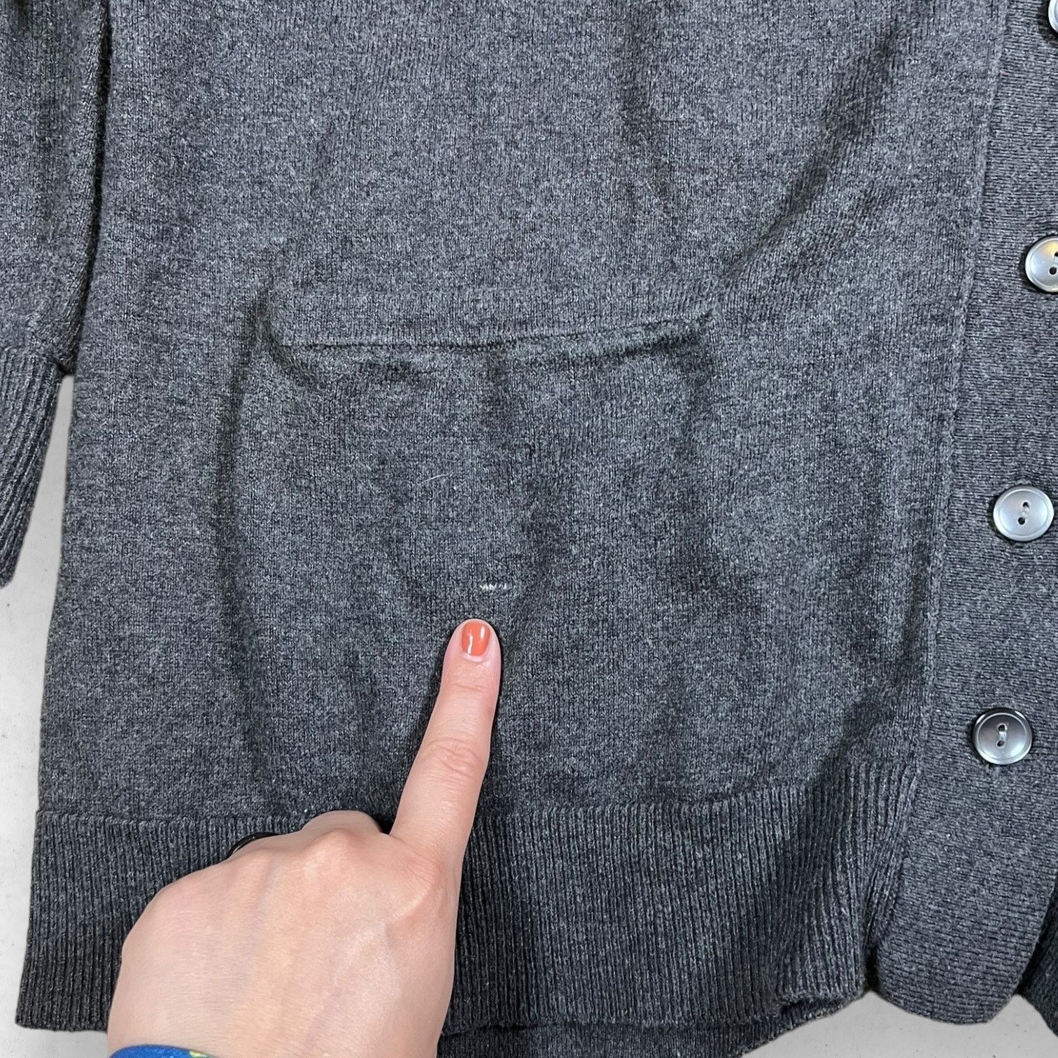 Eddie Bauer Eddie Bauer Women's XXL Gray Cardigan w/ Buttons Pockets Size XXL / US 16-18 / IT 52-54 - 5 Thumbnail