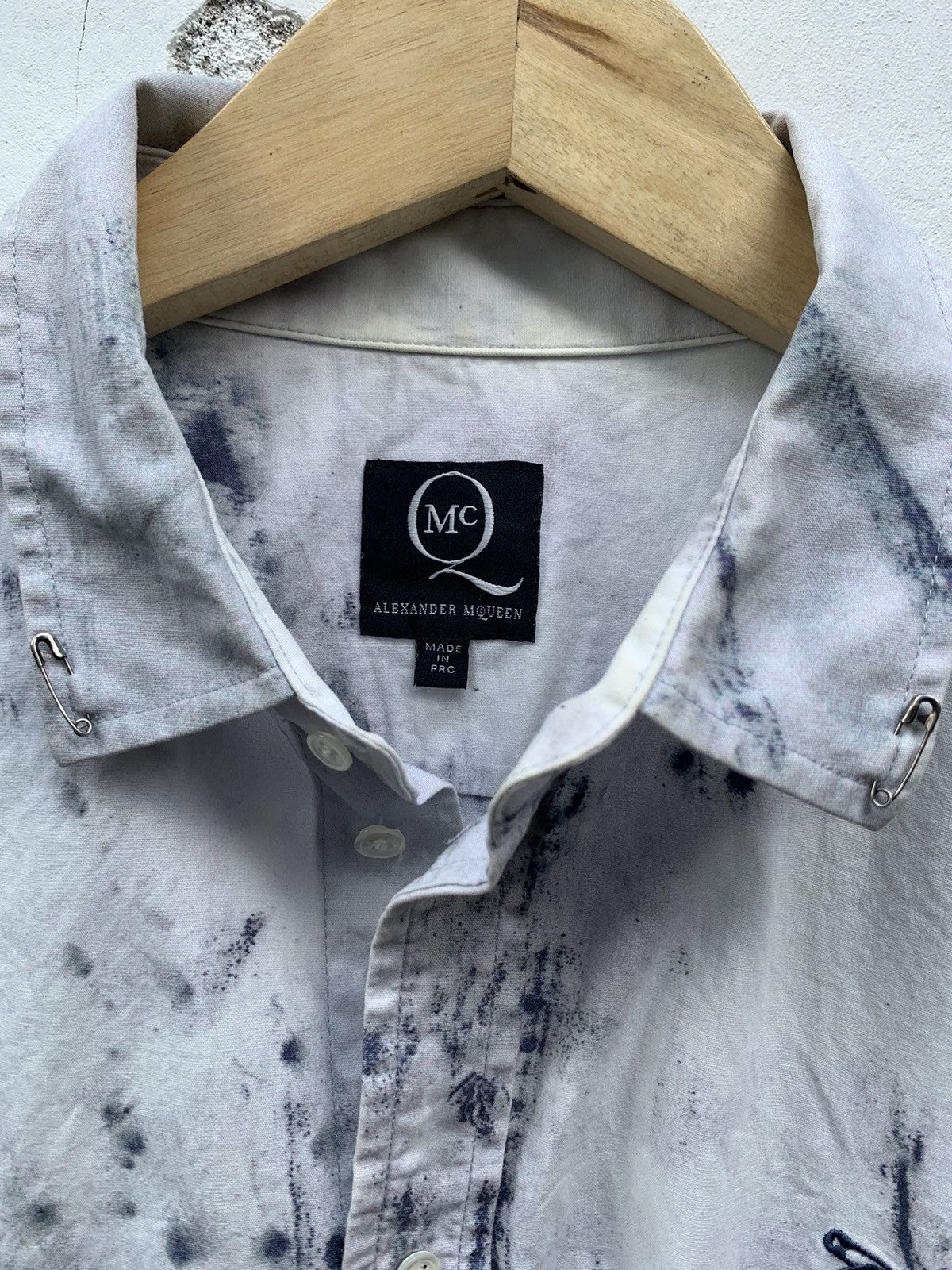 Alexander McQueen Alexander Mcqueen all over print button up shirt Size US M / EU 48-50 / 2 - 5 Thumbnail
