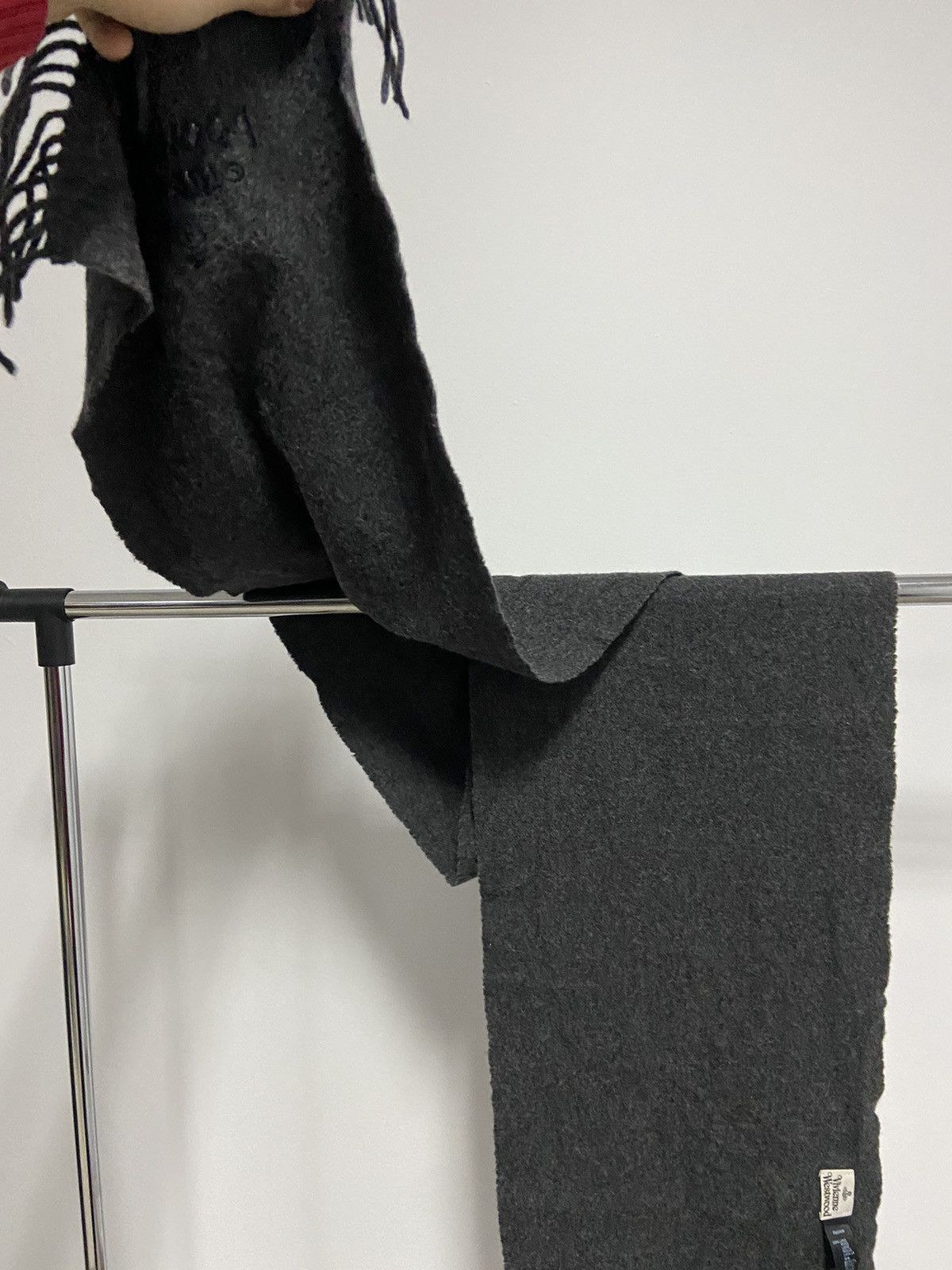Vintage × Vivienne Westwood Vivienne Westwood scarf vintage logo wool Size ONE SIZE - 3 Thumbnail