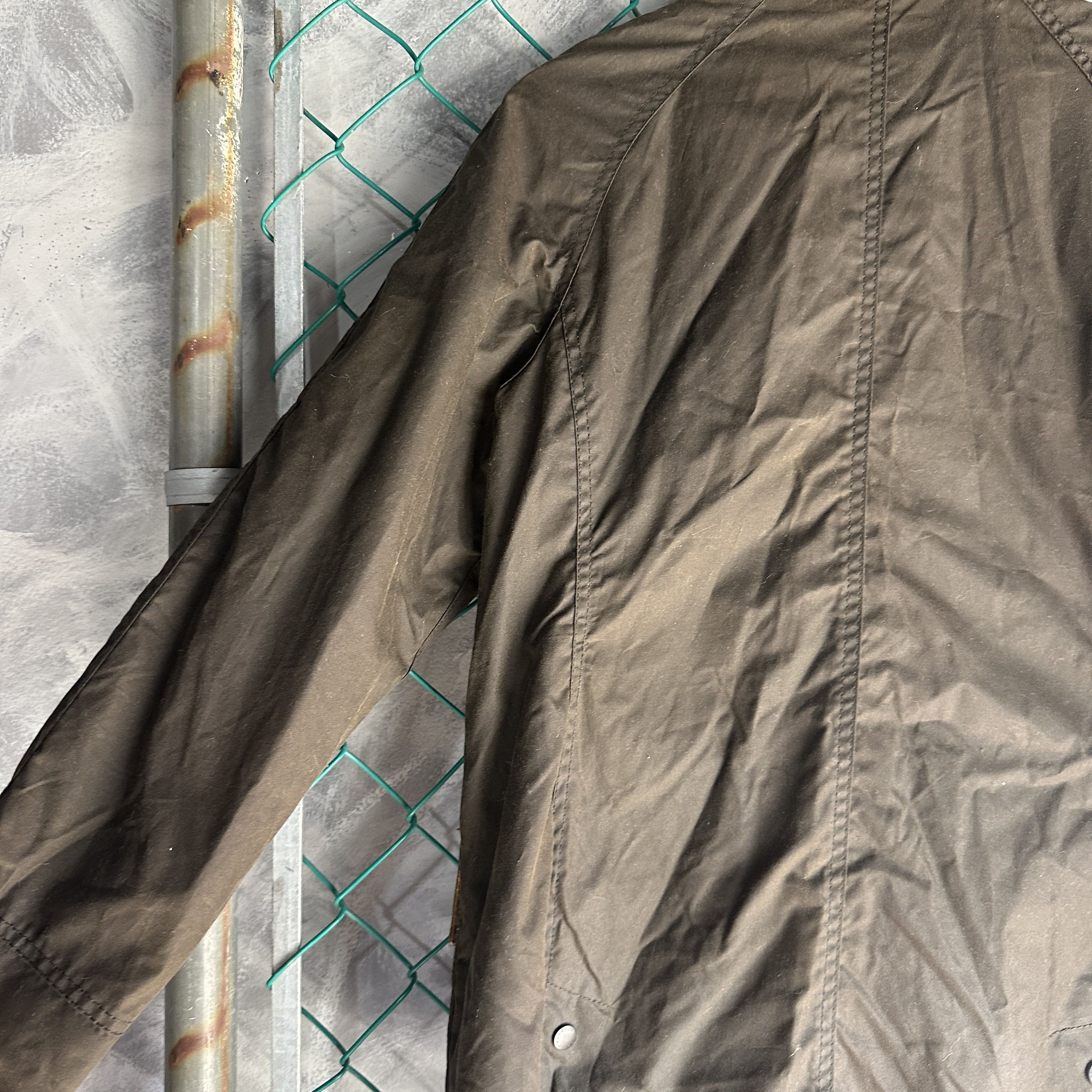 Barbour Barbour Beadnell Wax Jacket Womens Succession Waystar Royco Size M / US 6-8 / IT 42-44 - 6 Thumbnail