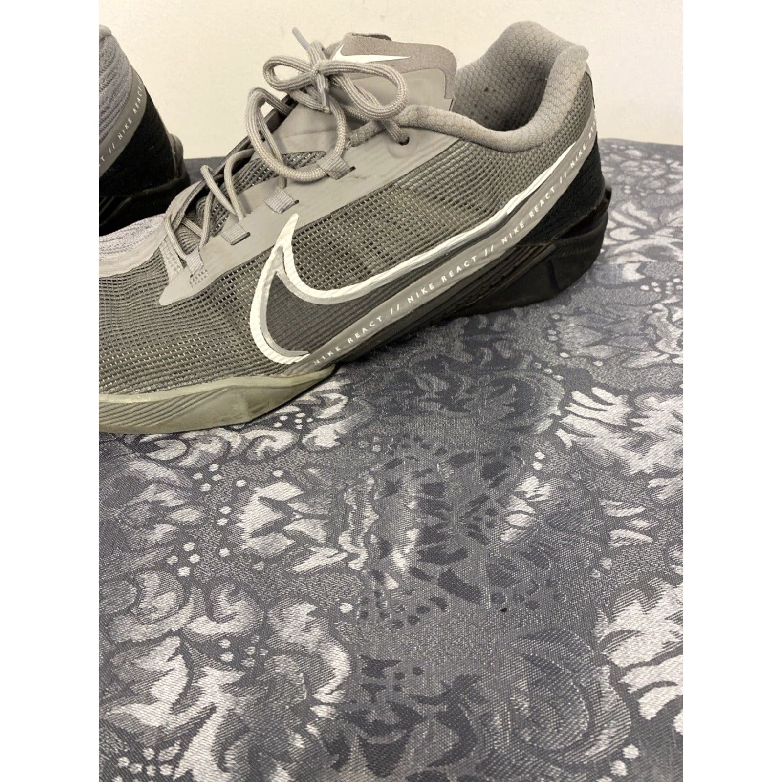 Nike NIKE React Metcon Turbo Athletic Sneakers Size 11.5 UK 11.5 Gray 2021 Mens Size US 12 / EU 45 - 5 Thumbnail