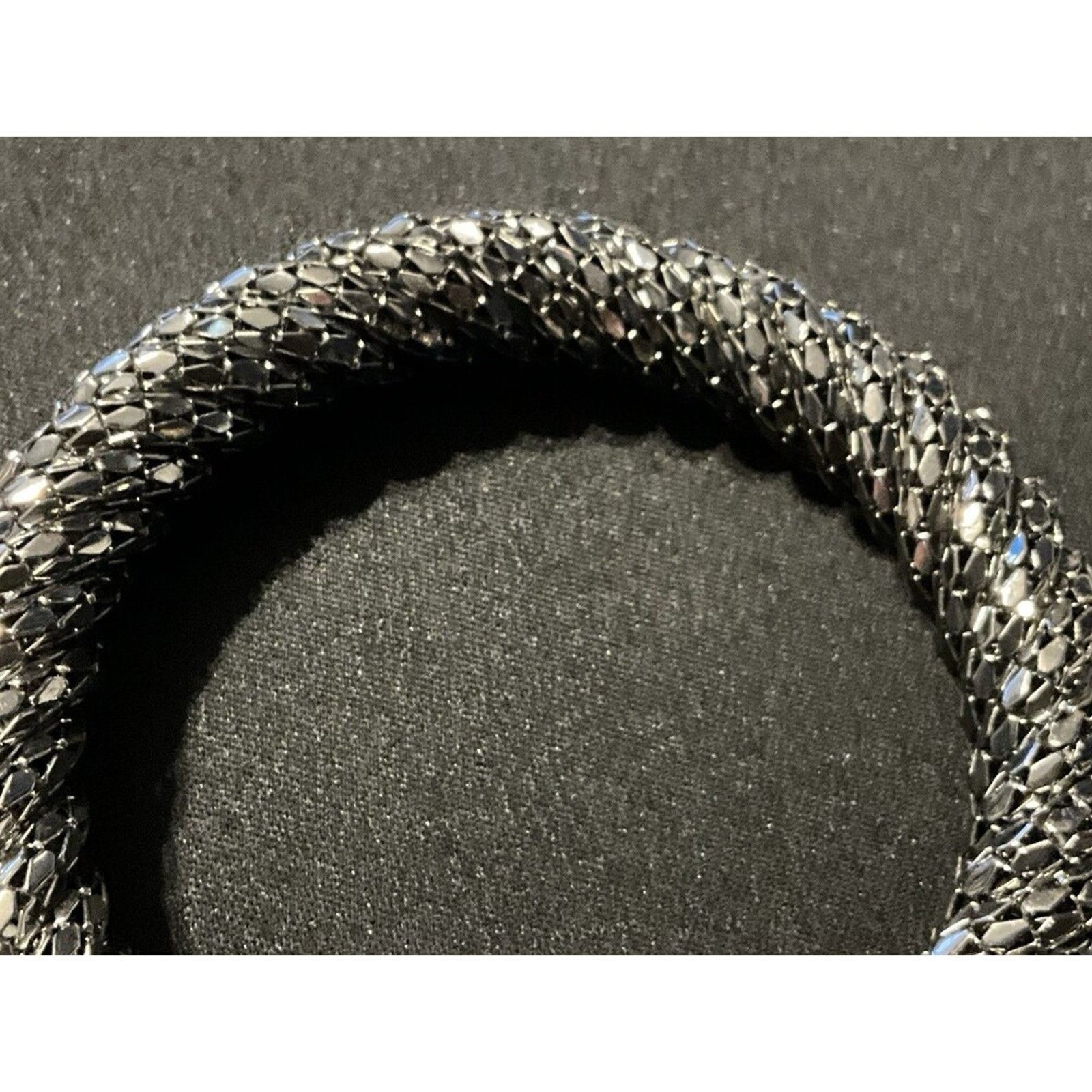 Other 7.5in Vintage Silver Tone Mesh Metal Statement Bracelet Size ONE SIZE - 4 Thumbnail