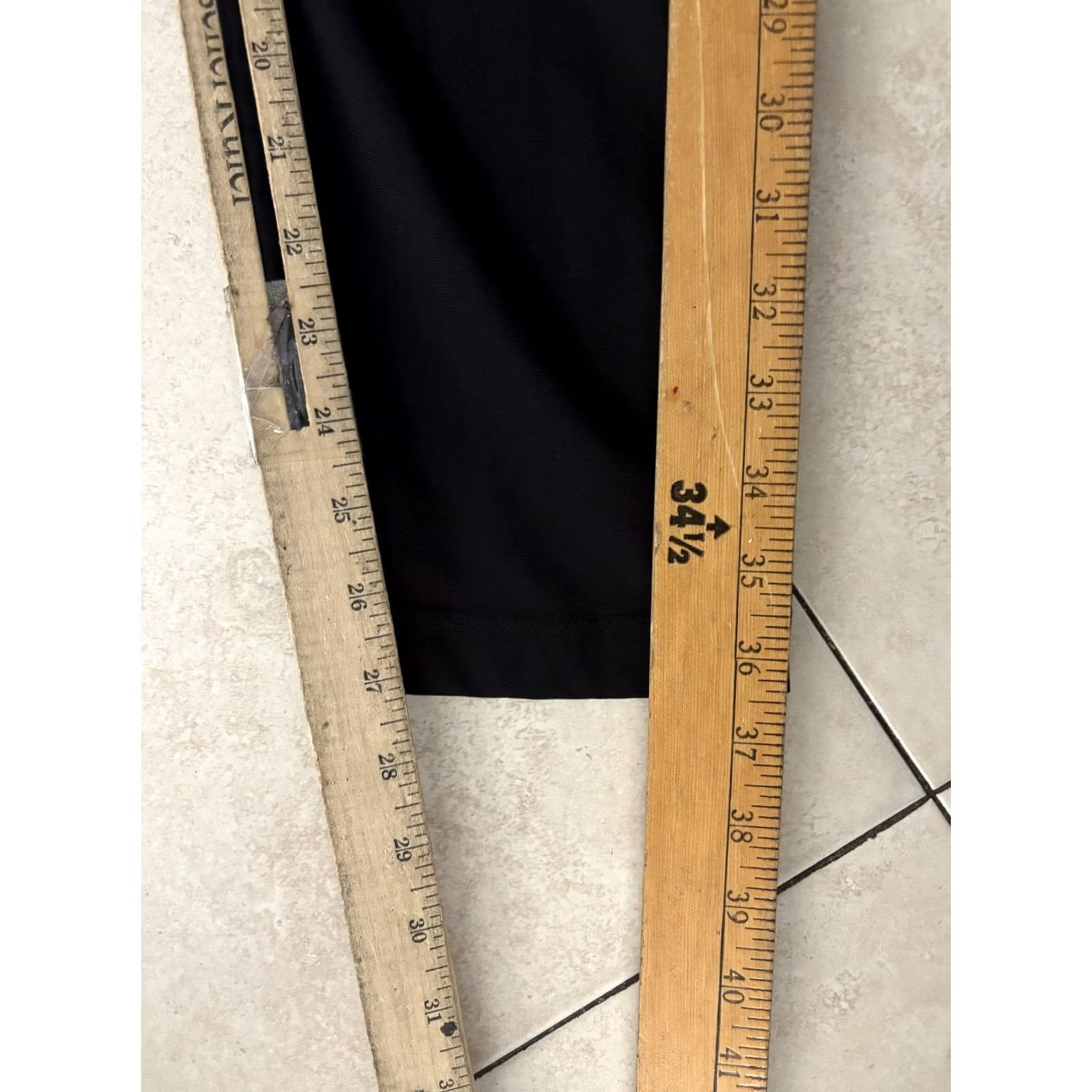 Lululemon Lululemon Pants Mens 29 Black Tapered Stretch Ankle Trouser Office Casual Work Size US 29 - 7 Thumbnail