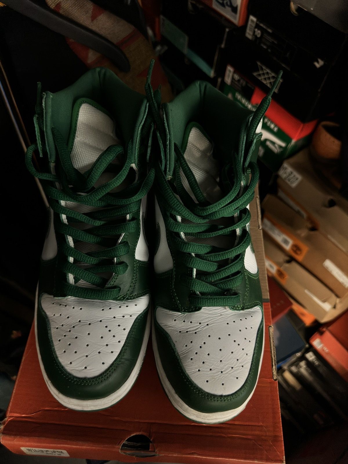 Nike Vintage Nike Dunk High 2003 Celtic Green (Michigan Spartans) Size US 10 / EU 43 - 12 Thumbnail