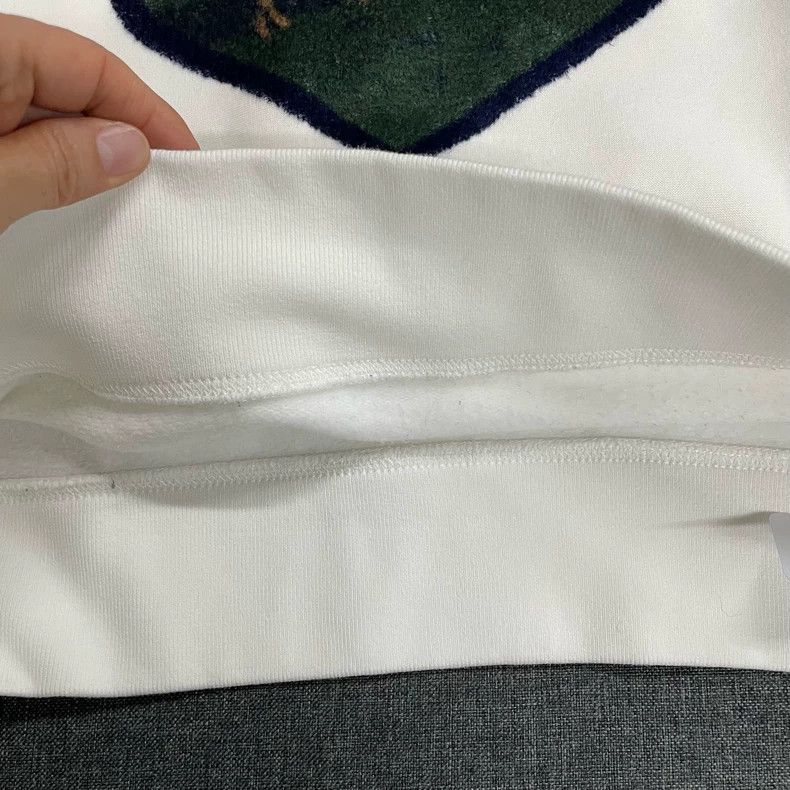 Louis Vuitton Louis Vuitton White Snow Mountain Sweatshirt Size US M / EU 48-50 / 2 - 7 Thumbnail