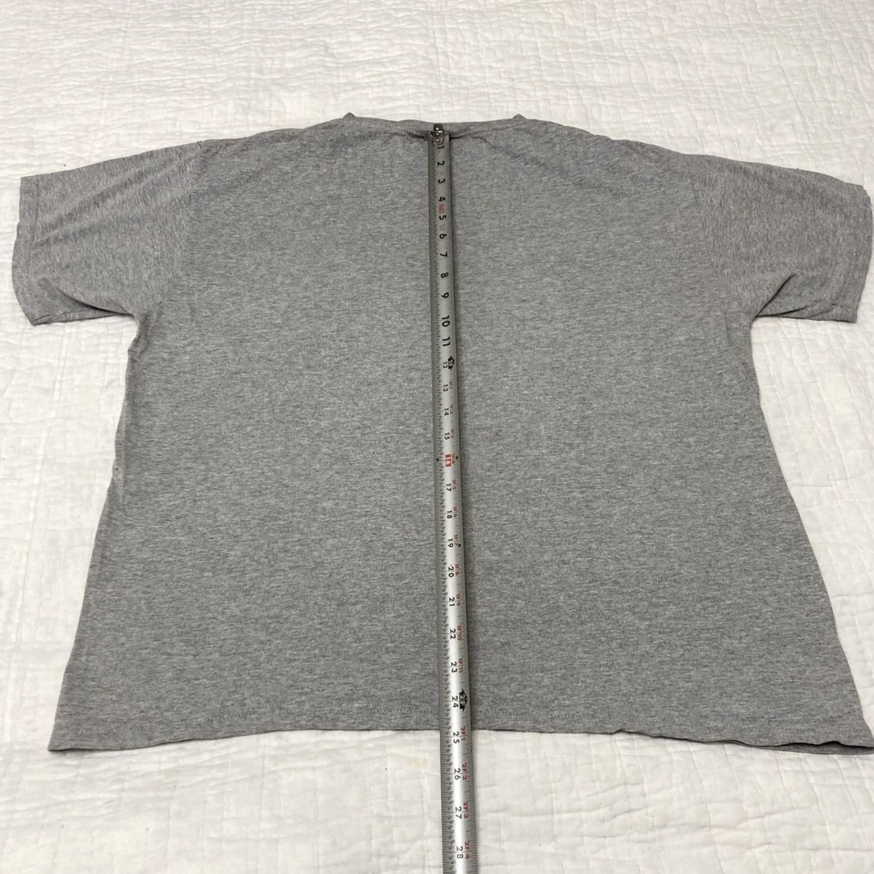 Disney VINTAGE Walt Disney World T Shirt Mickey Mens Medium Gray Pocket Essential Size US M / EU 48-50 / 2 - 6 Thumbnail