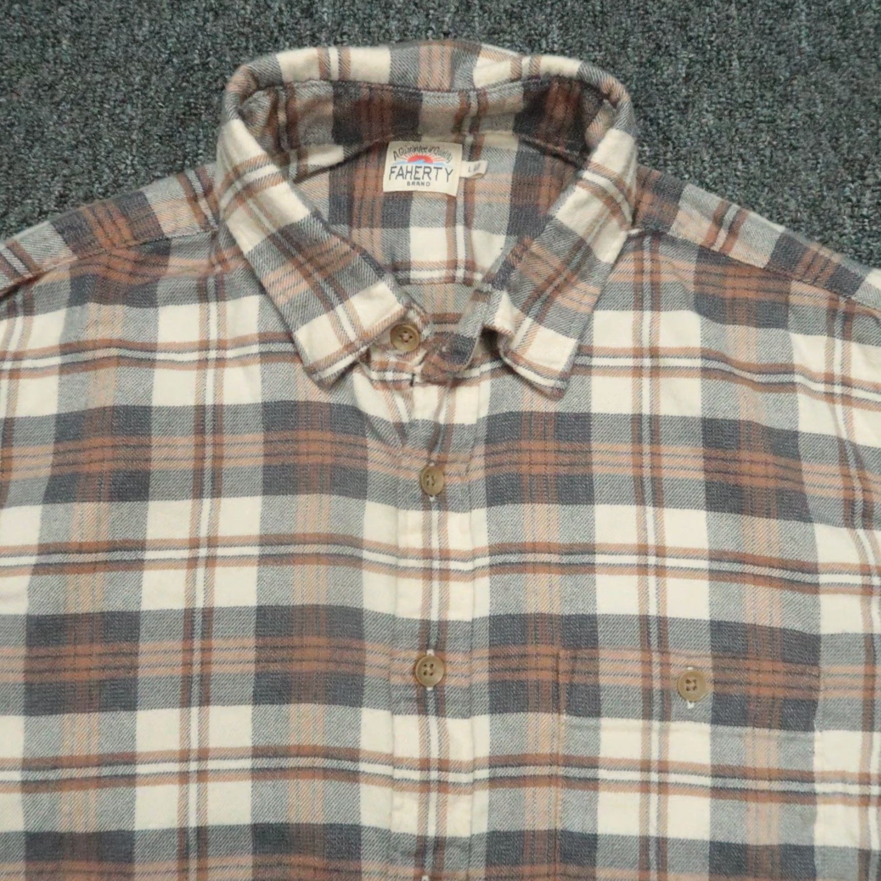 Faherty Faherty Shirt Mens Large Brown Tan Plaid Movement Flannel Button Stretch Size US L / EU 52-54 / 3 - 2 Thumbnail