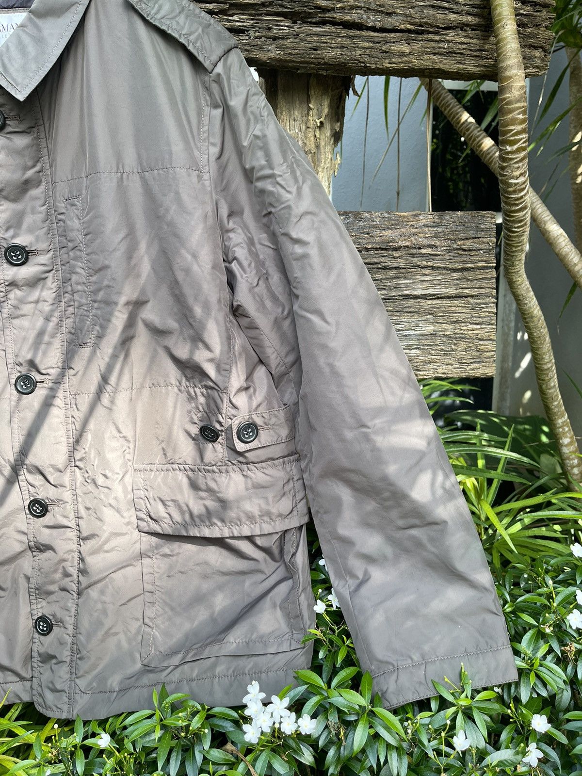 Armani Collezioni Armani Collezioni Lightweight Nylon Jacket - Size 52 Size US L / EU 52-54 / 3 - 8 Thumbnail