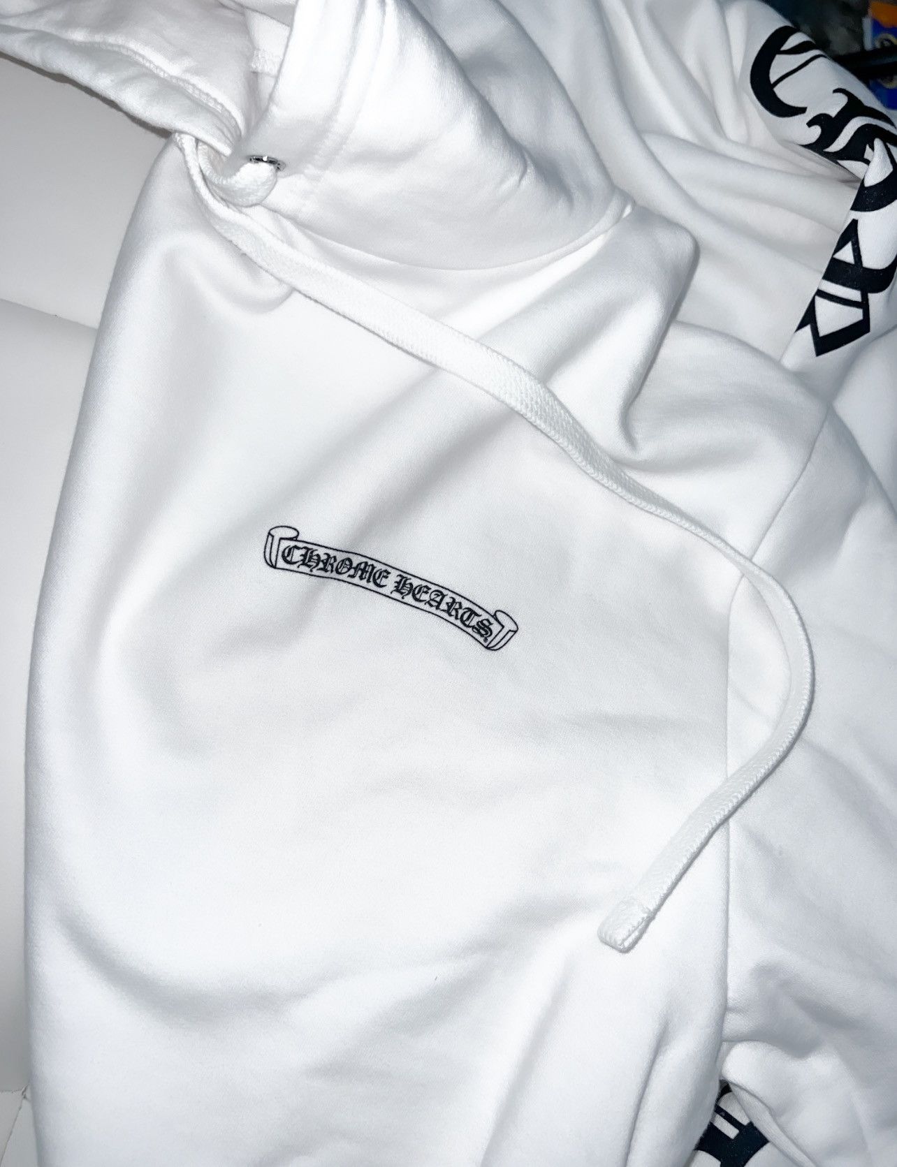 Chrome Hearts Chrome hearts logo hoodie Size US XL / EU 56 / 4 - 2 Thumbnail