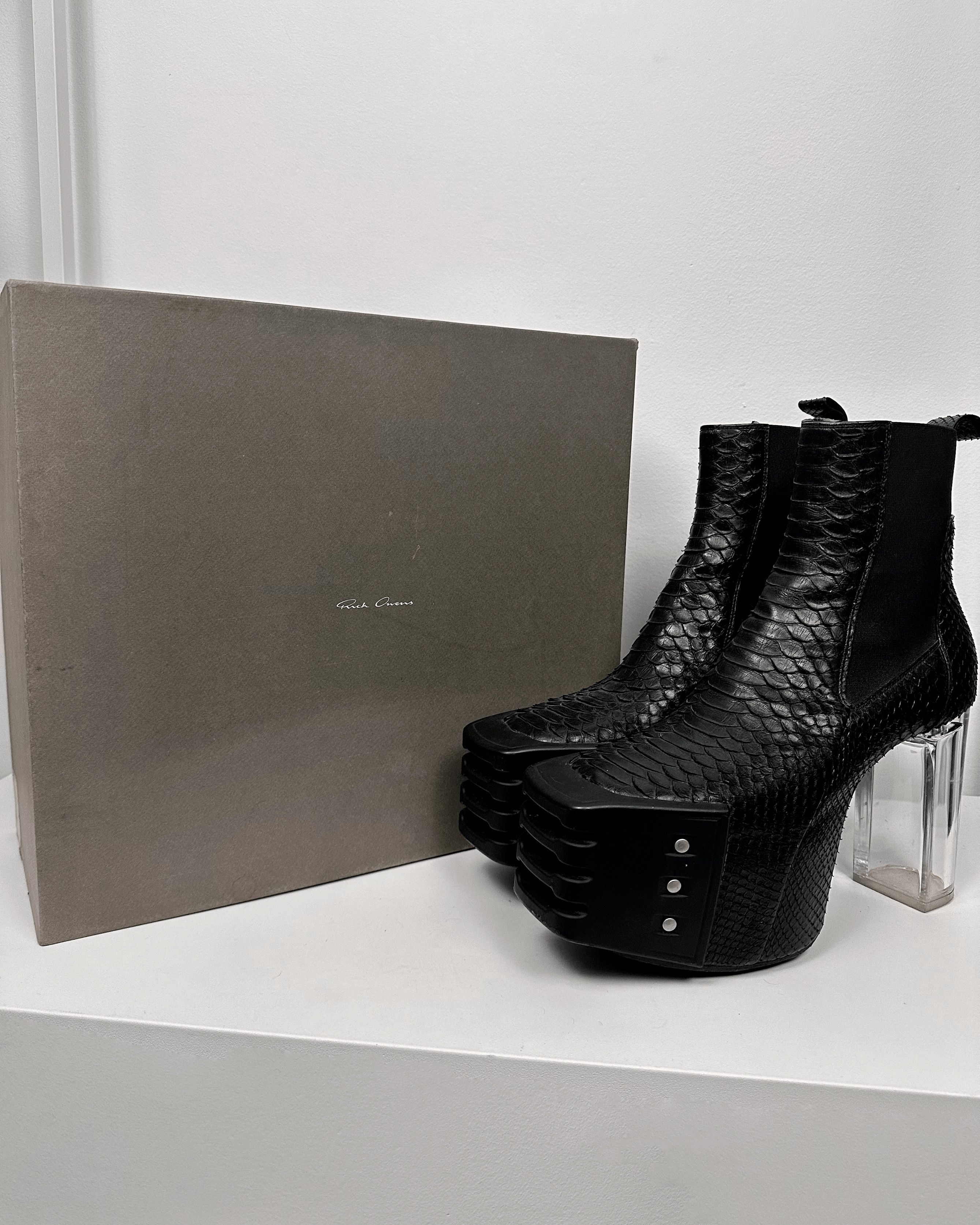 Rick Owens Rick Owens Piracucu Leather Kiss Beatle Platform Heels Size US 7 / EU 40 - 12 Thumbnail