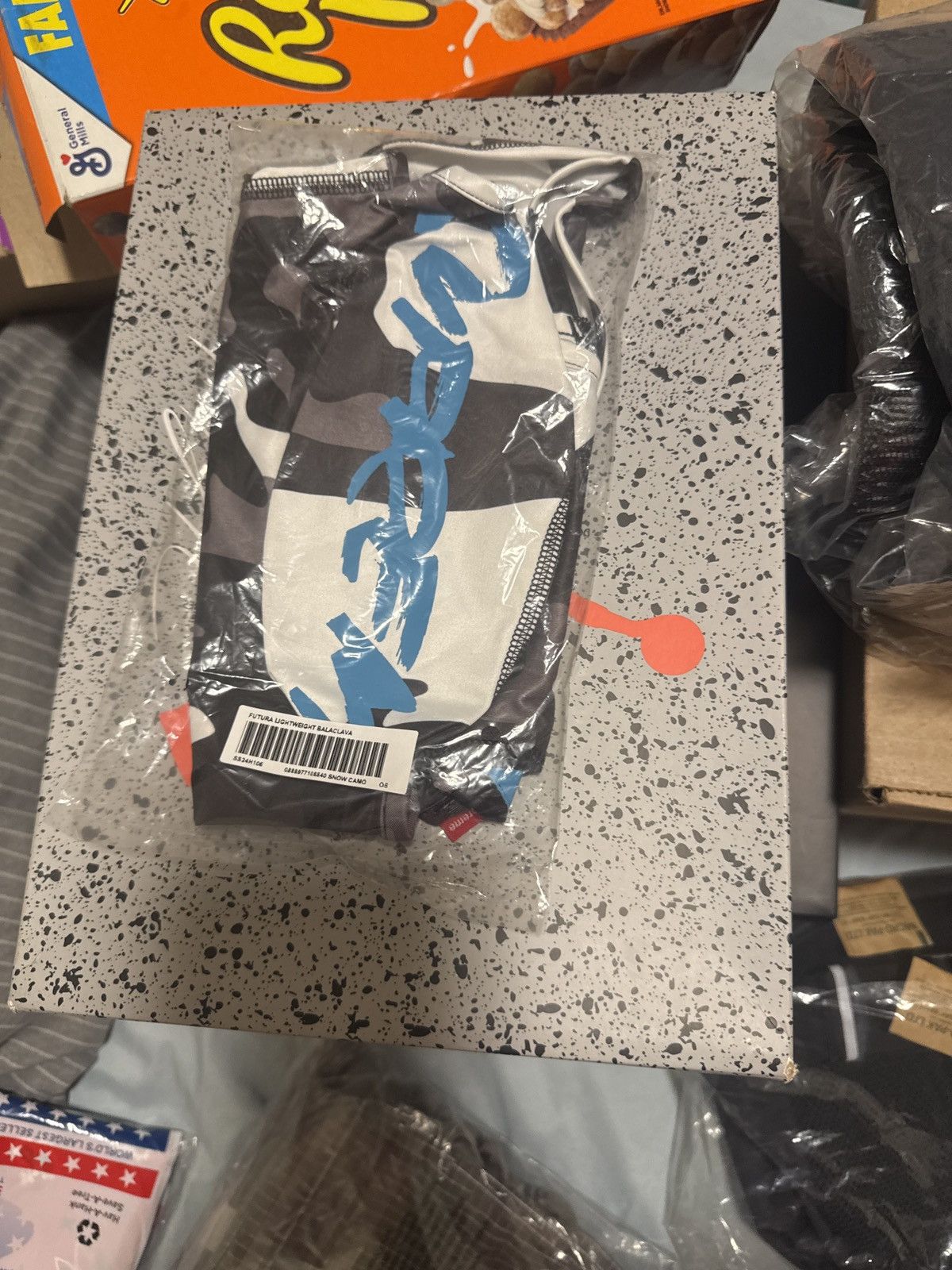 Futura × Supreme Supreme Futura balaclava Size ONE SIZE - 1 Thumbnail