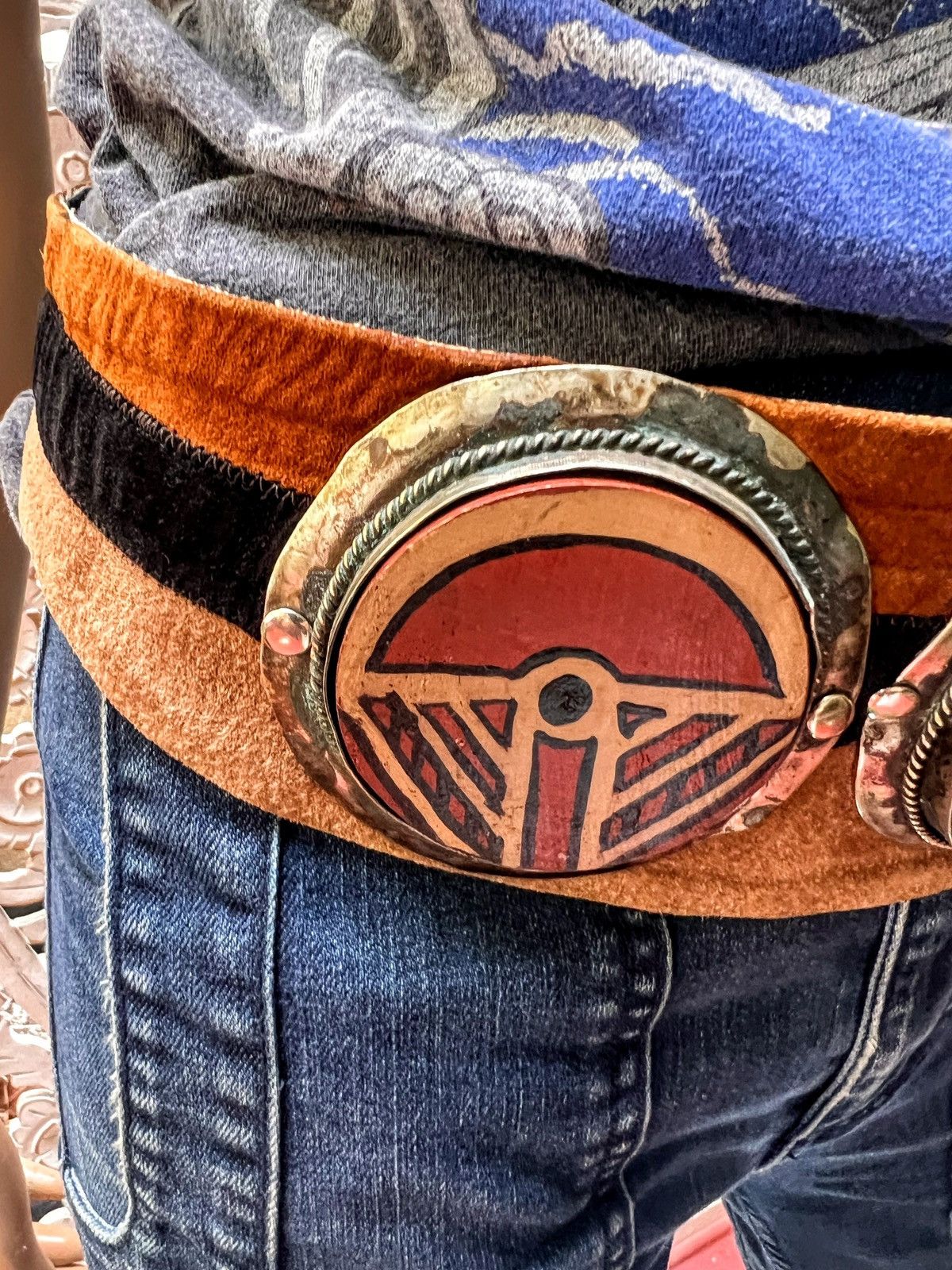 Vintage Vintage 70s artisan wide leather belt with medallion detail Size ONE SIZE - 3 Thumbnail