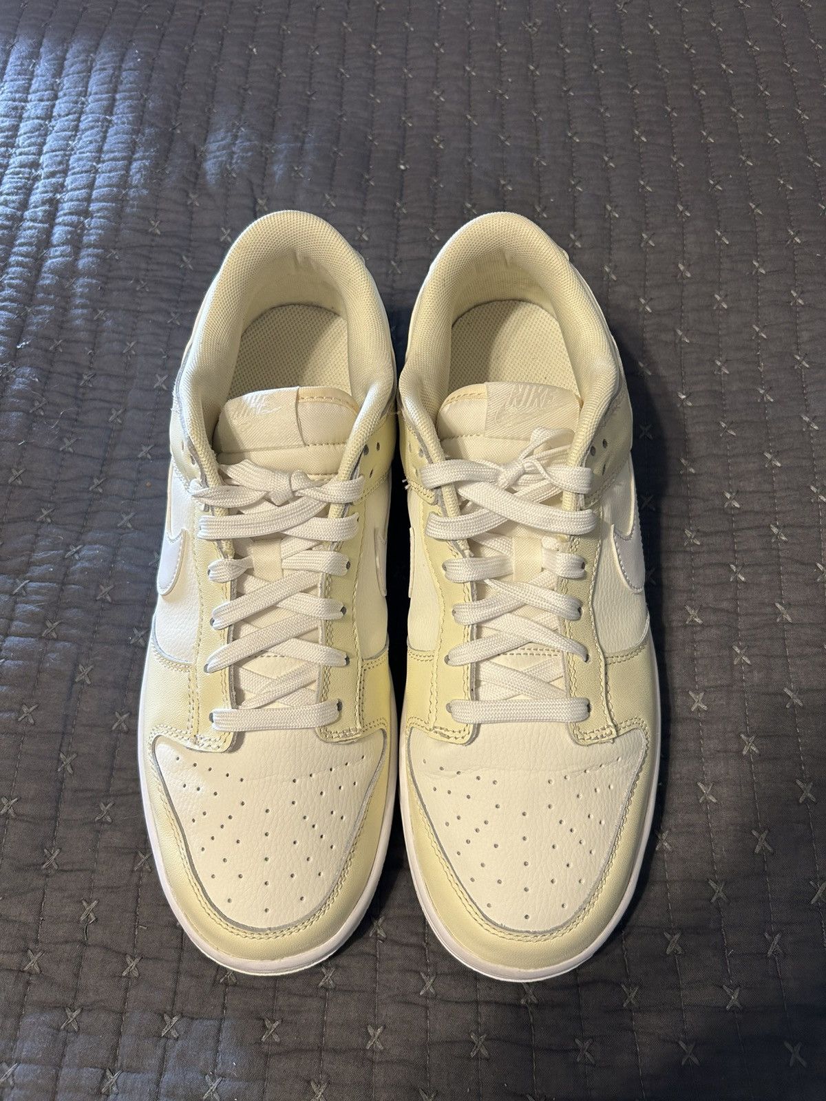 Nike Nike dunk coconut milk Size US 9 / EU 42 - 5 Thumbnail