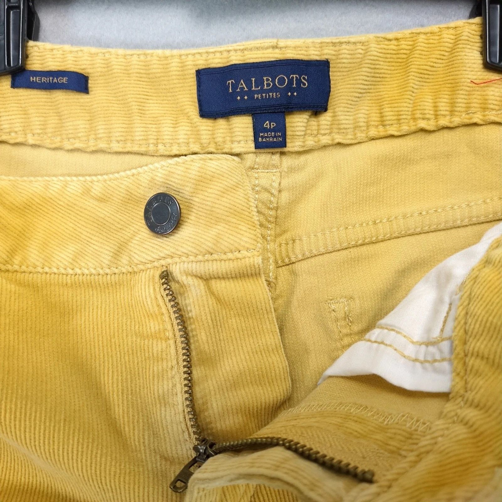 Other Talbots Heritage Gold Corduroy Pants Women's 4 Petite 28x28" Size 27" / US 4 / IT 40 - 3 Thumbnail