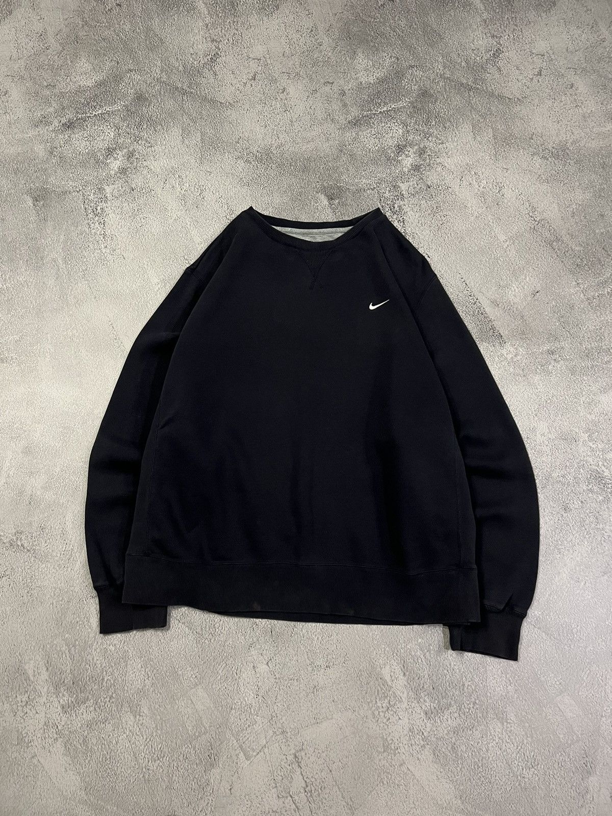 Nike × Vintage Vintage Y2k Nike 💙 Faded Mini Swoosh Sweatshirt 00’s Size US XL / EU 56 / 4 - 1 Thumbnail