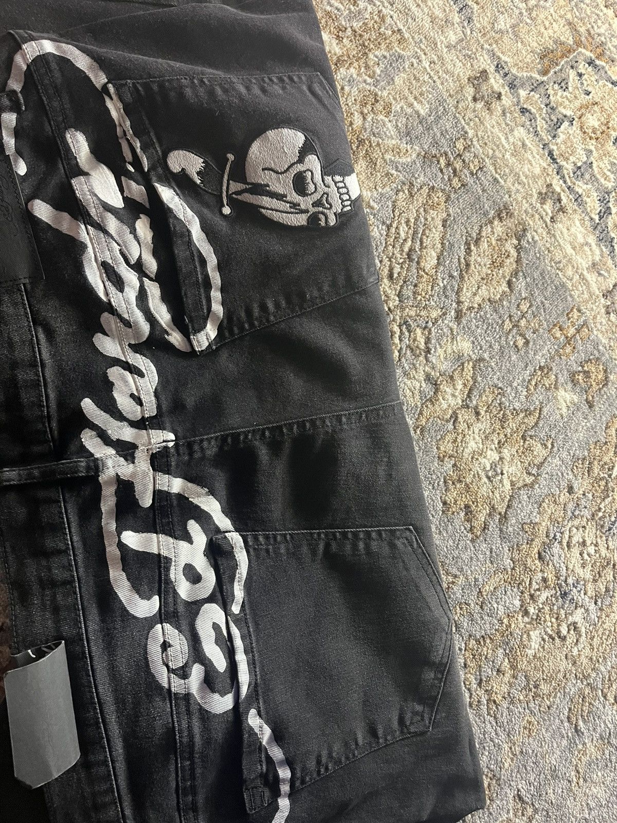 Ed Hardy DAGGER SKULL GRAPHIC SLIM SKINNY STRAIGHT JEAN Size US 42 / EU 58 - 6 Thumbnail