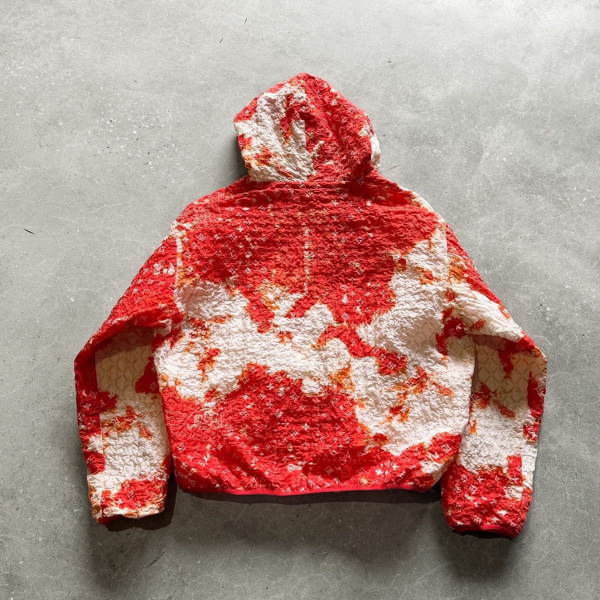 Louis Vuitton 2022 Bleached Monogram Bandana Windbreaker By Virgil Abloh Size US L / EU 52-54 / 3 - 5 Thumbnail