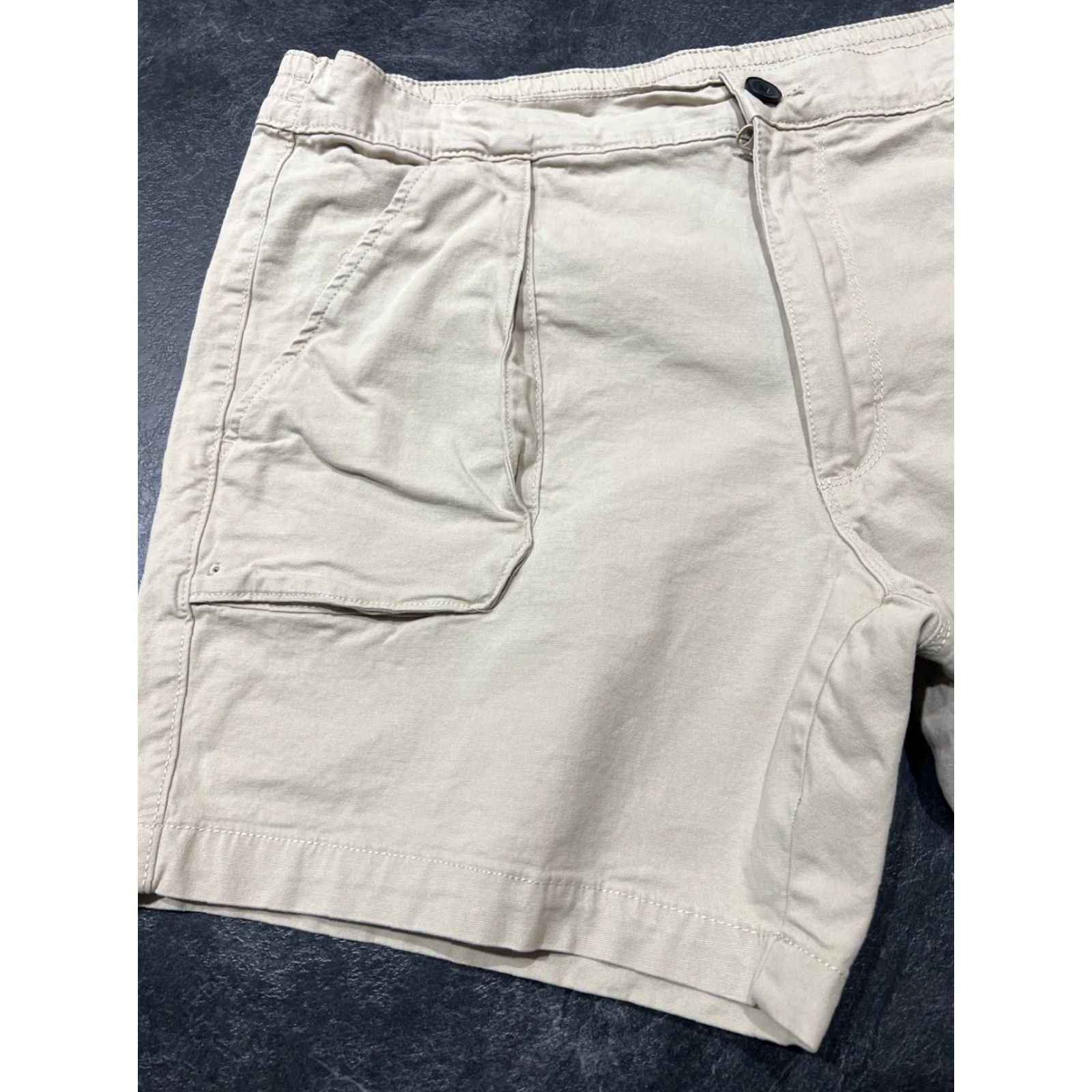 Vintage VINTAGE St. John's Bay Mens Chino Shorts Size 40 Khaki Beige Cotton Spandex Outdoor Size US 40 / EU 56 - 3 Thumbnail