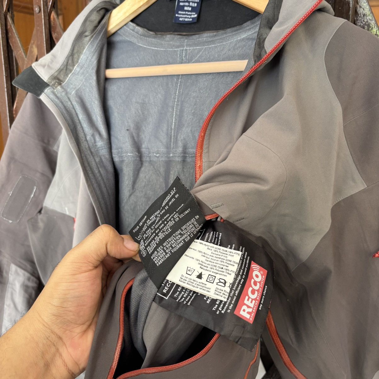 Arc'teryx Vintage Arcteryx Stingray GTX ‘Gunmetal’ Jacket Size US M / EU 48-50 / 2 - 11 Thumbnail