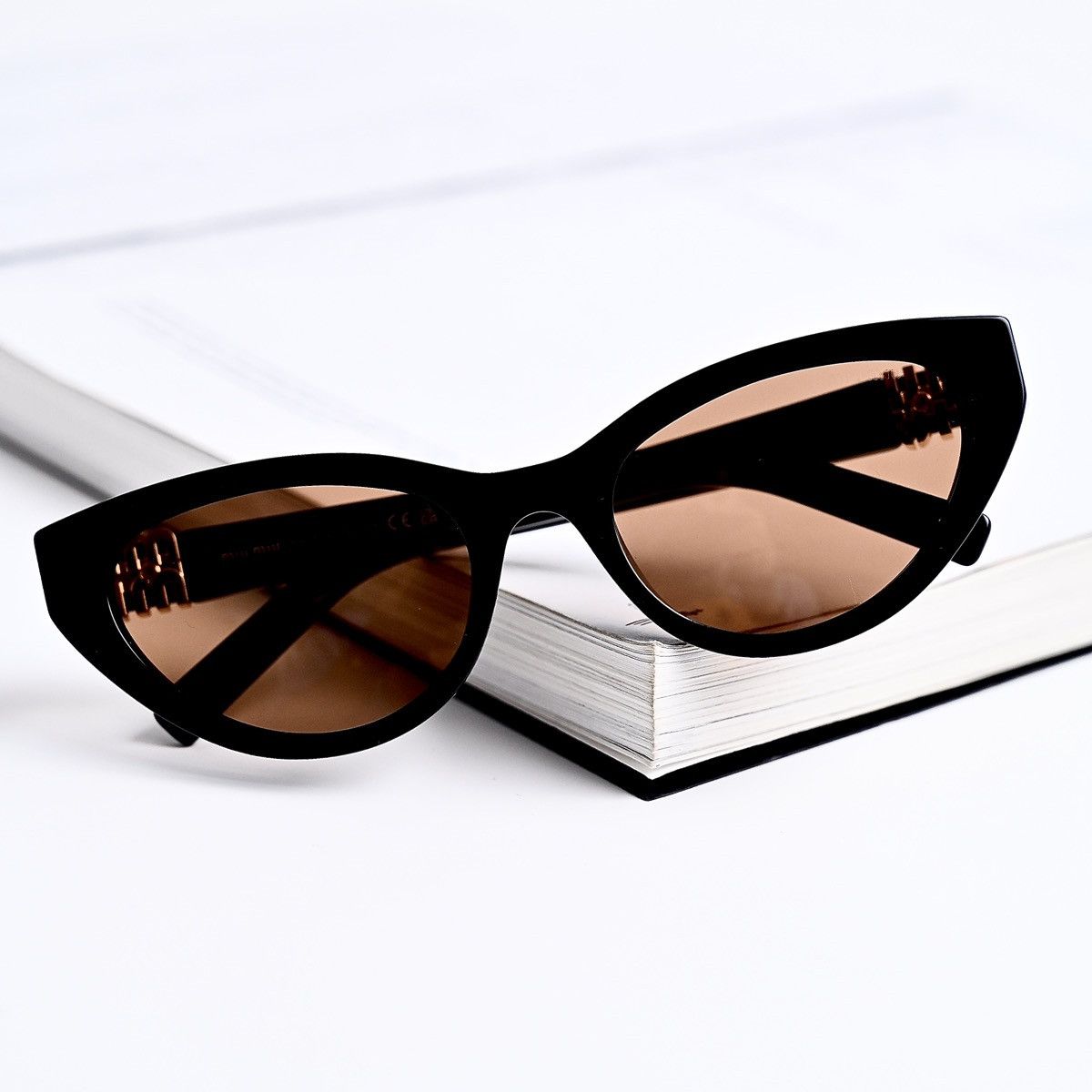 Miu Miu MIU MIU 0MU A04S 16K10I SUNGLASSES Size ONE SIZE - 9 Thumbnail