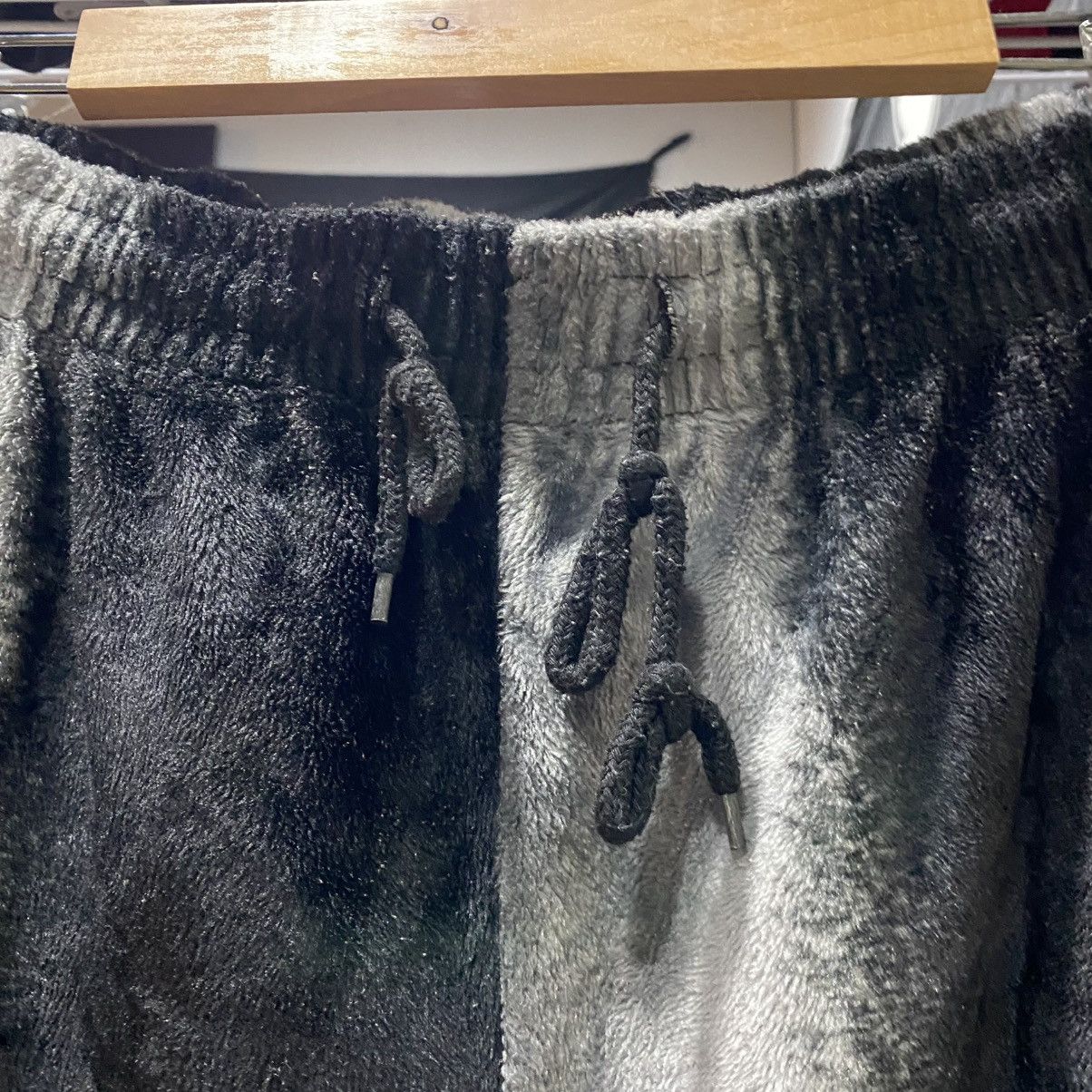 Sean John × Vintage Sean John Embroidery Logo Fleece Sweatpants Size US 36 / EU 52 - 7 Thumbnail