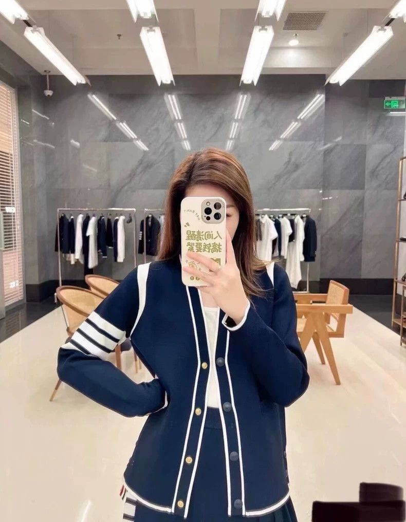 Thom Browne Thom Browne Navy Striped Knit Cardigan-dmc Size US M / EU 48-50 / 2 - 1 Thumbnail