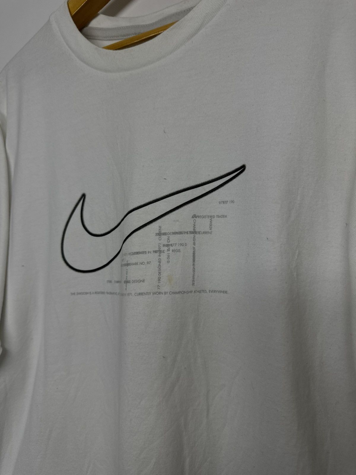 Nike Vintage Y2k Nike Big Swoosh T-Shirt Size US L / EU 52-54 / 3 - 3 Thumbnail