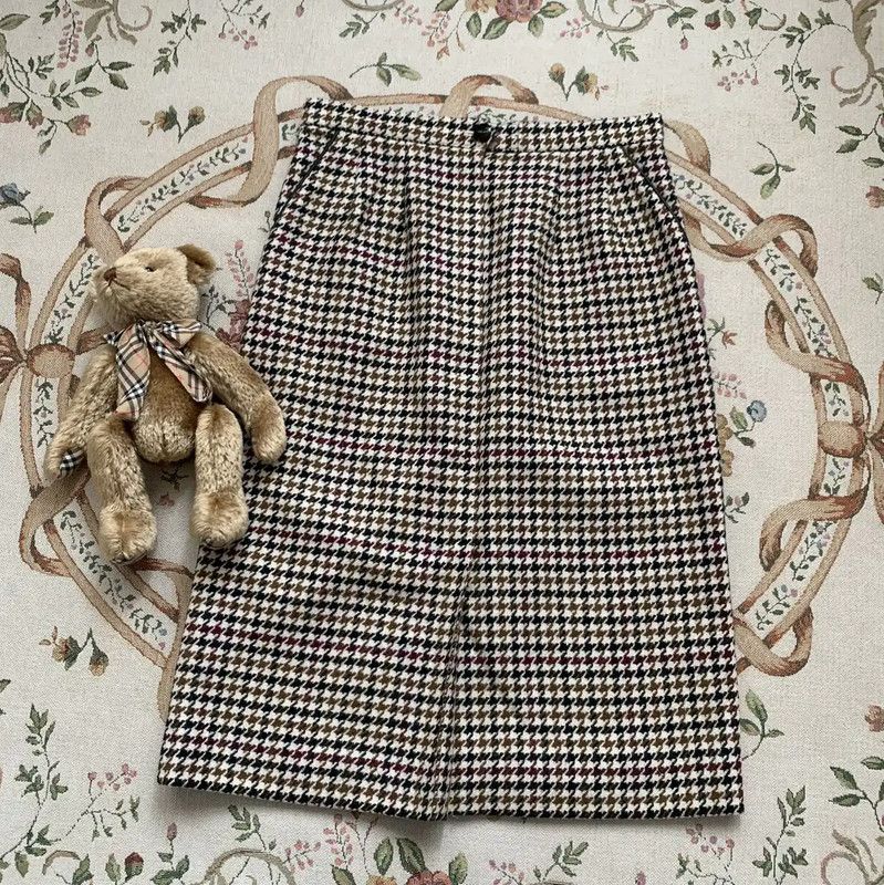 Burberry Burberry Khaki Wool Houndstooth Midi Skirt Size 28" / US 6 / IT 42 - 1 Thumbnail