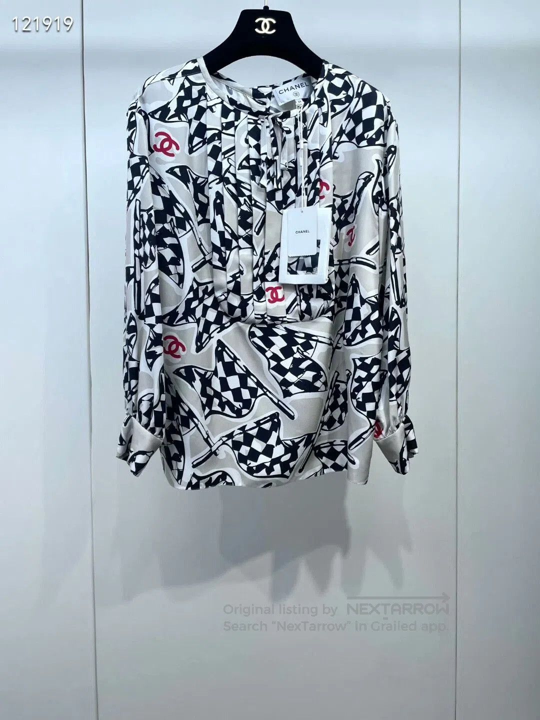 Chanel Chanel 23C Silk Racing Print Top. Size XXS / US 00 / IT 34 - 1 Thumbnail