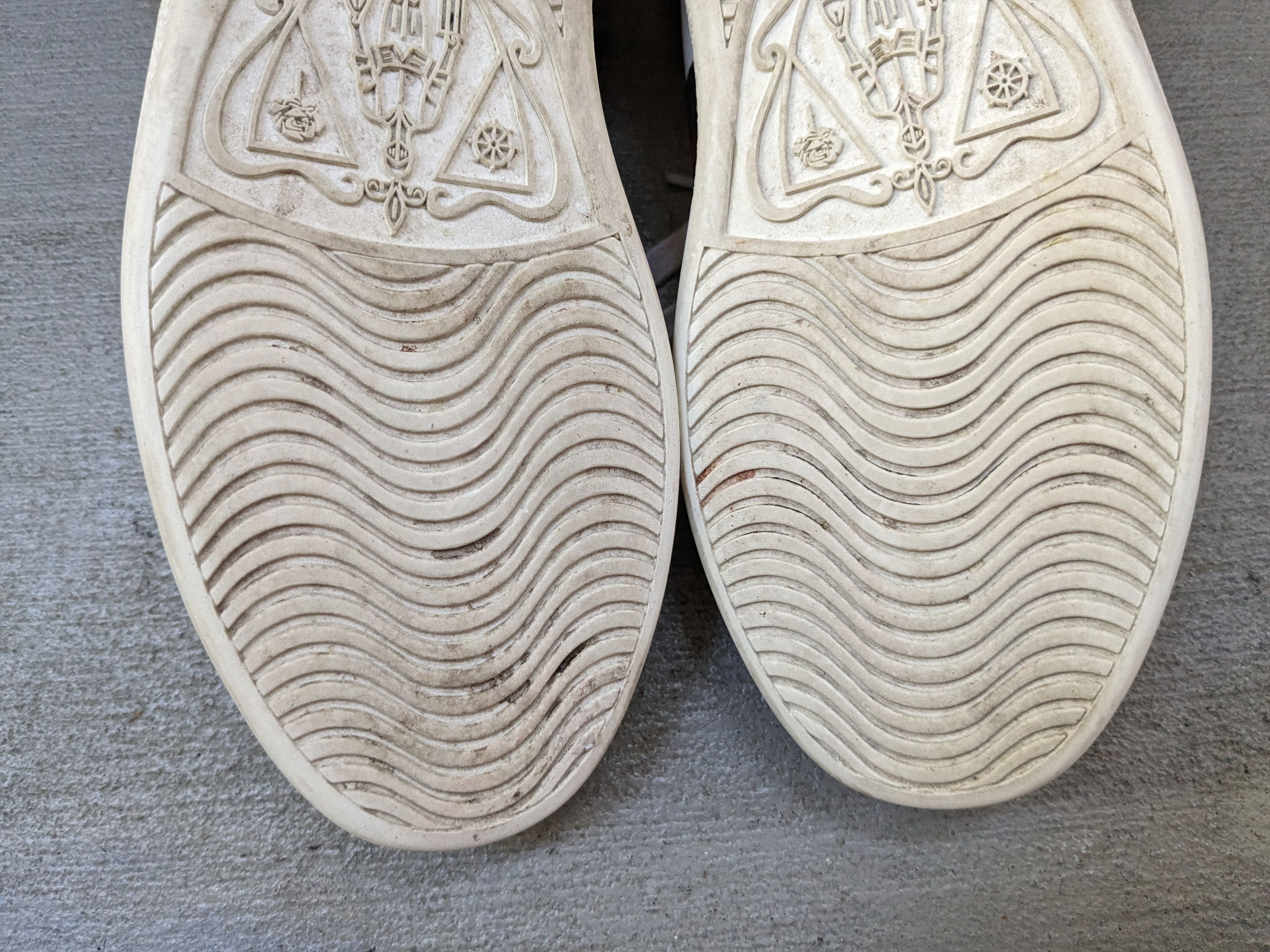 Gucci Women's Gucci Ace Sneakers Bee White 8 Low Top Fur Shearling Size US 8 / IT 38 - 15 Thumbnail