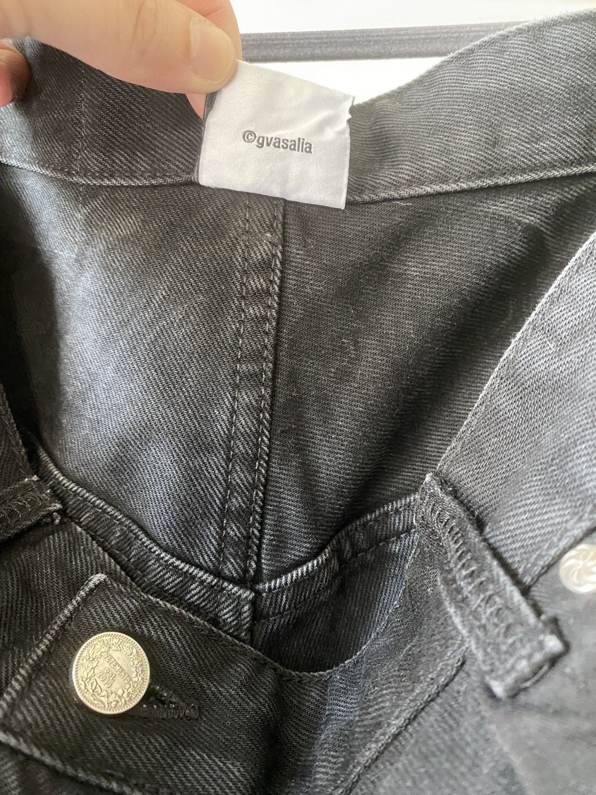 Vetements Vetements Black Inside-Out Destroyed Jeans Size US 34 / EU 50 - 7 Thumbnail