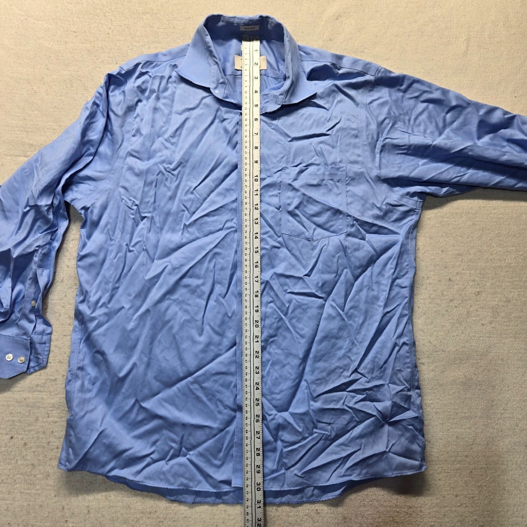 Joseph Abboud Joseph Abboud Shirt Solid Blue Long Sleeve Button Up Adult Men's 16.5 32/33 Vintage No 100% Cotton Classic Pockets Button-Down Collar Mens Size US XL / EU 56 / 4 - 5 Thumbnail