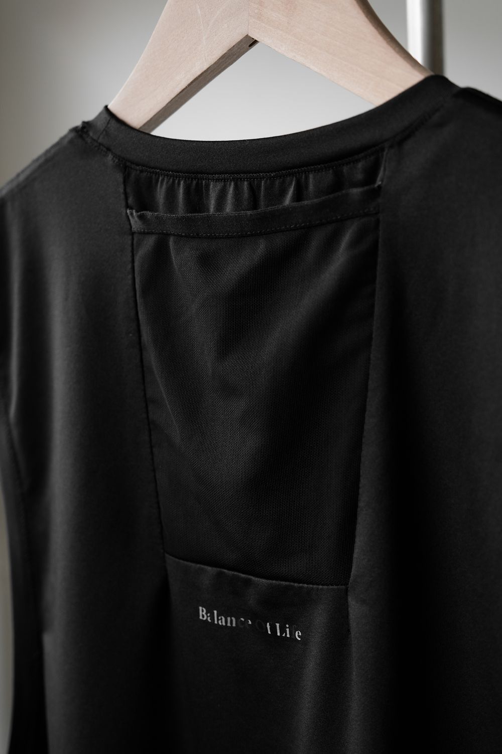 Other BROWNYARD Balance Sleeveless,Black Size US XL / EU 56 / 4 - 7 Thumbnail
