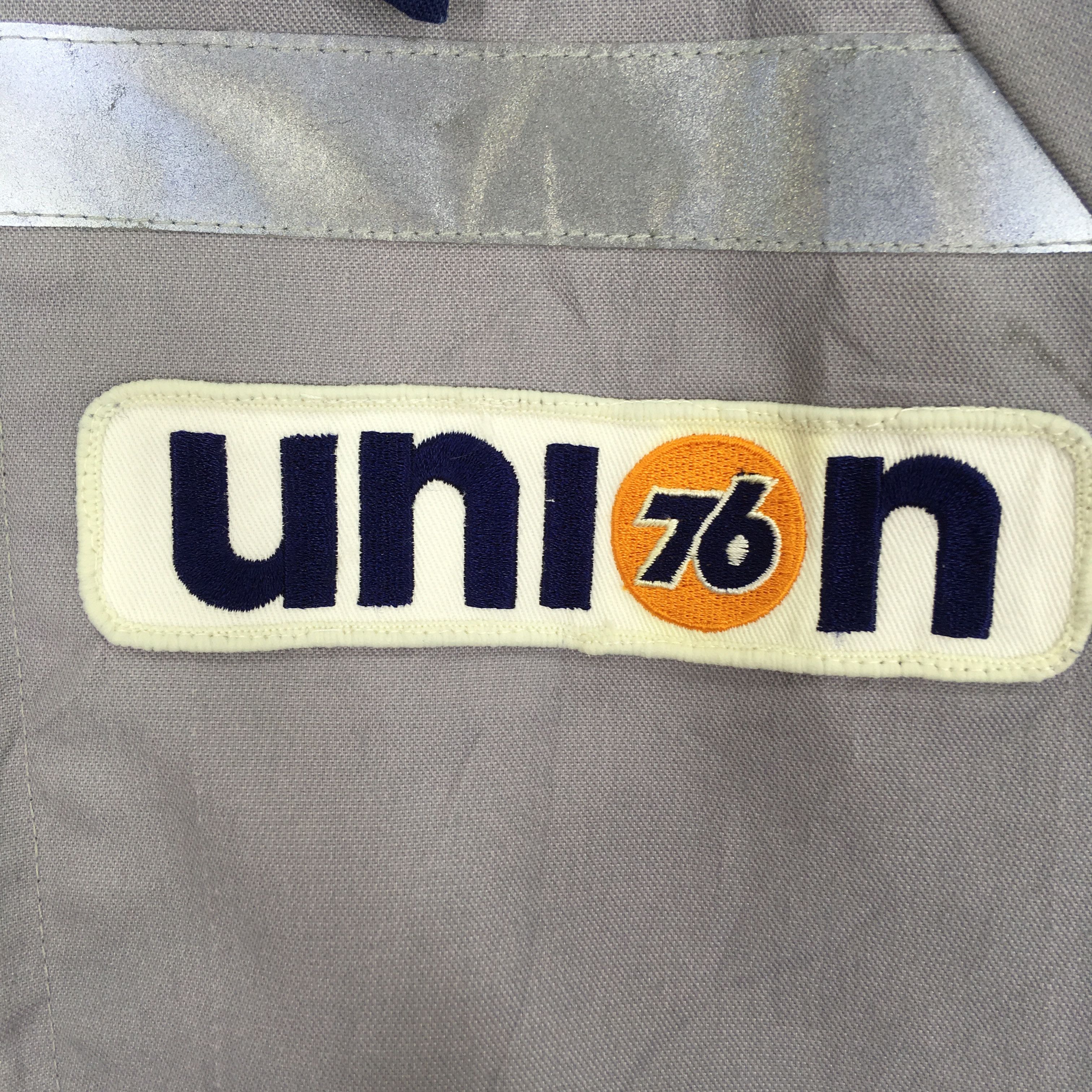 Japanese Brand Vintage 76 Lubricants Union Gasoline Motor Oil Gray Jacket Size US M / EU 48-50 / 2 - 4 Thumbnail