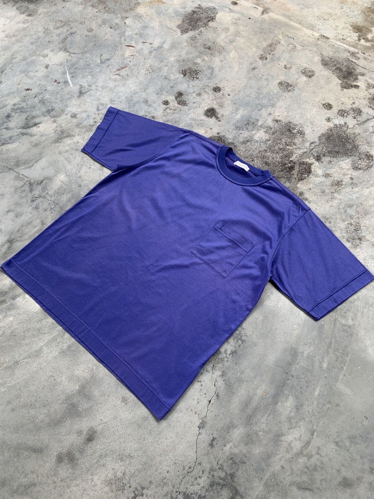 Yves Saint Laurent Yves Saint Laurent Minimalist Pocket Tshirt Size US XL / EU 56 / 4 - 10 Thumbnail