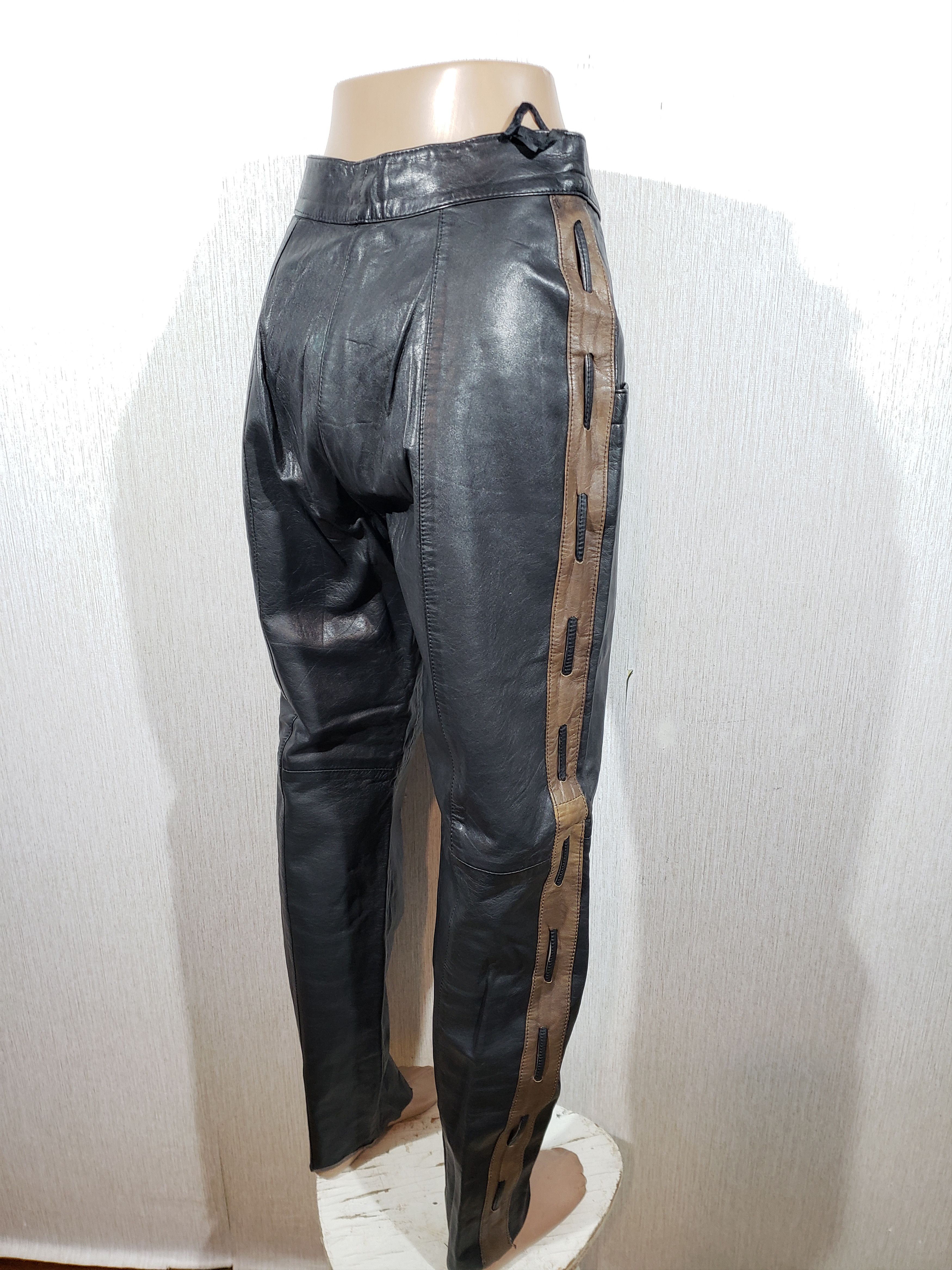 Genuine Leather Stylish women's black leather pants. Size 27" / US 4 / IT 40 - 5 Thumbnail