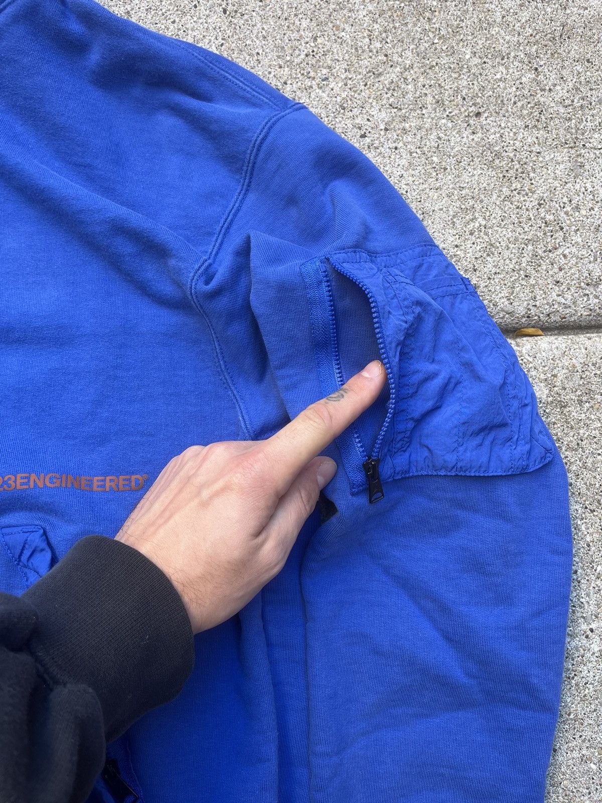 Jordan Brand × Nike Jordan Tech Hoodie with Secret Zipper Pockets Size US M / EU 48-50 / 2 - 4 Thumbnail