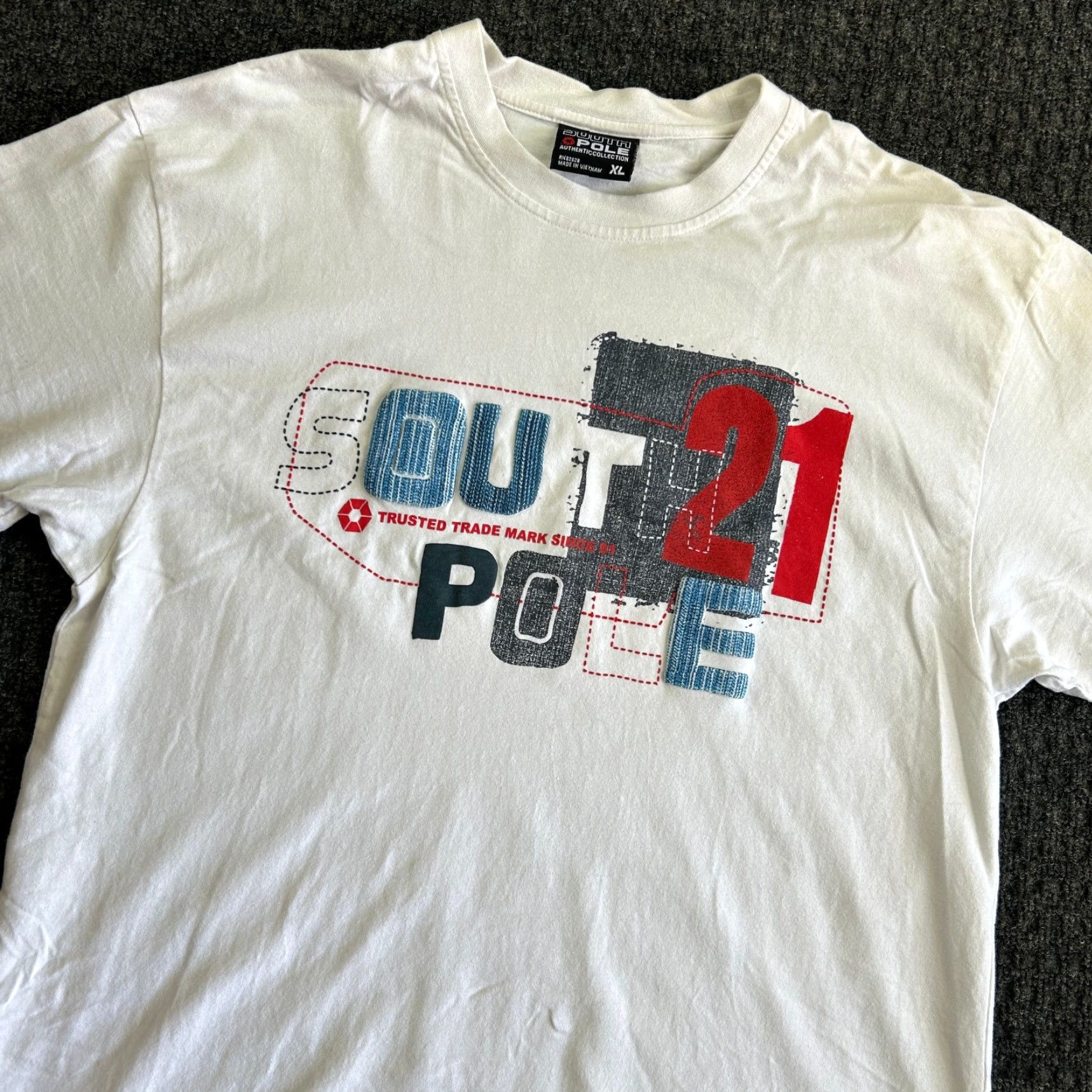 Southpole VINTAGE Southpole T-Shirt XL White Graphic Print Crew Neck Short Sleeve Men 90s Hip Hop Streetwear Grunge Indie Skate Logo Size US XL / EU 56 / 4 - 2 Thumbnail