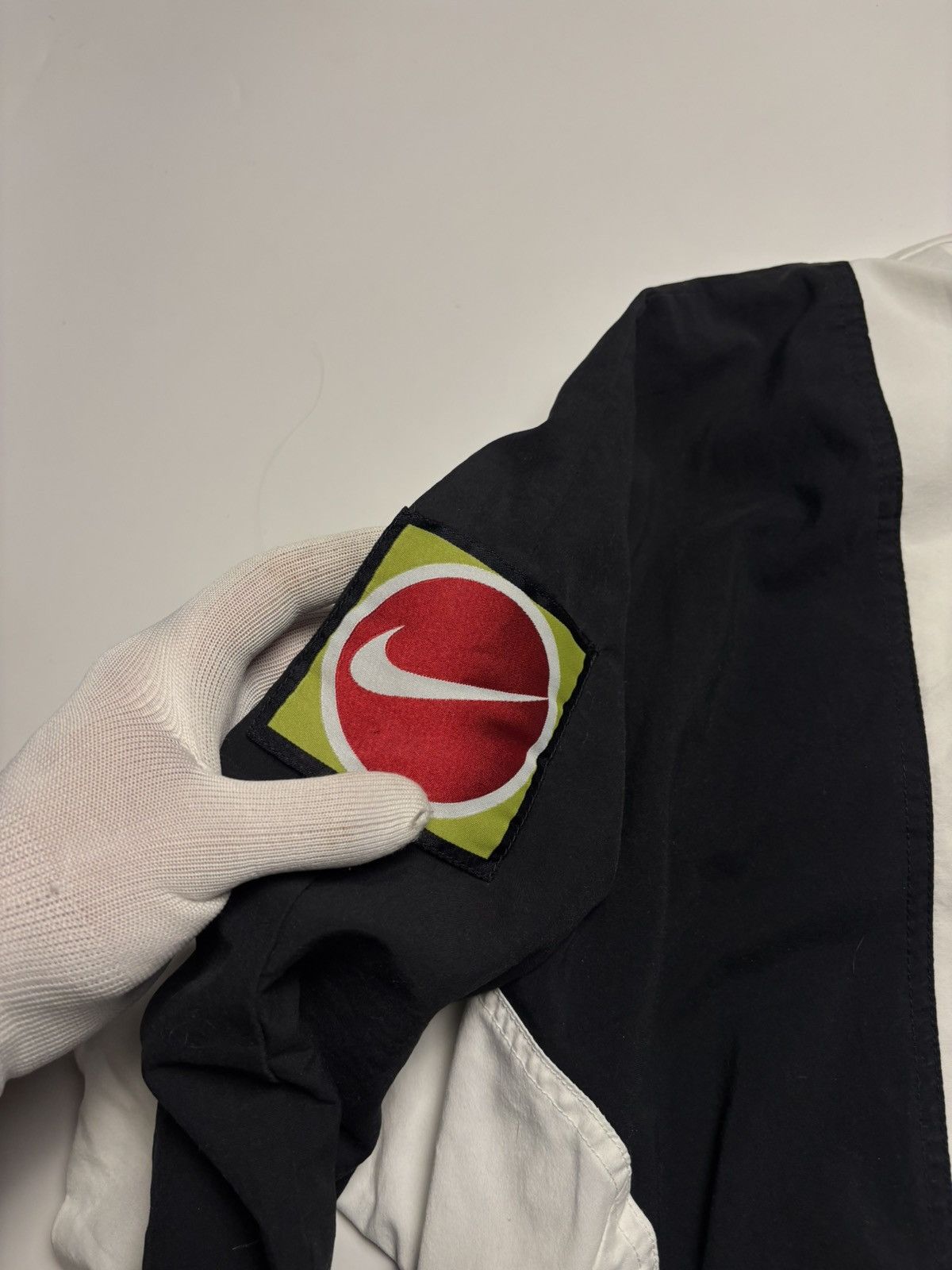 Nike Nike Court Challenge Vintage mega rare track jacket big logo Size US L / EU 52-54 / 3 - 3 Thumbnail
