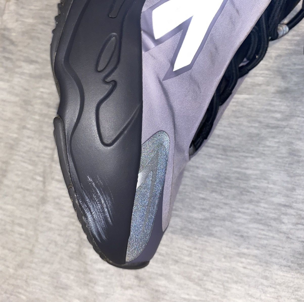 Adidas × Kanye West Yeezy 700 MNVM Geode Size US 11 / EU 44 - 9 Thumbnail