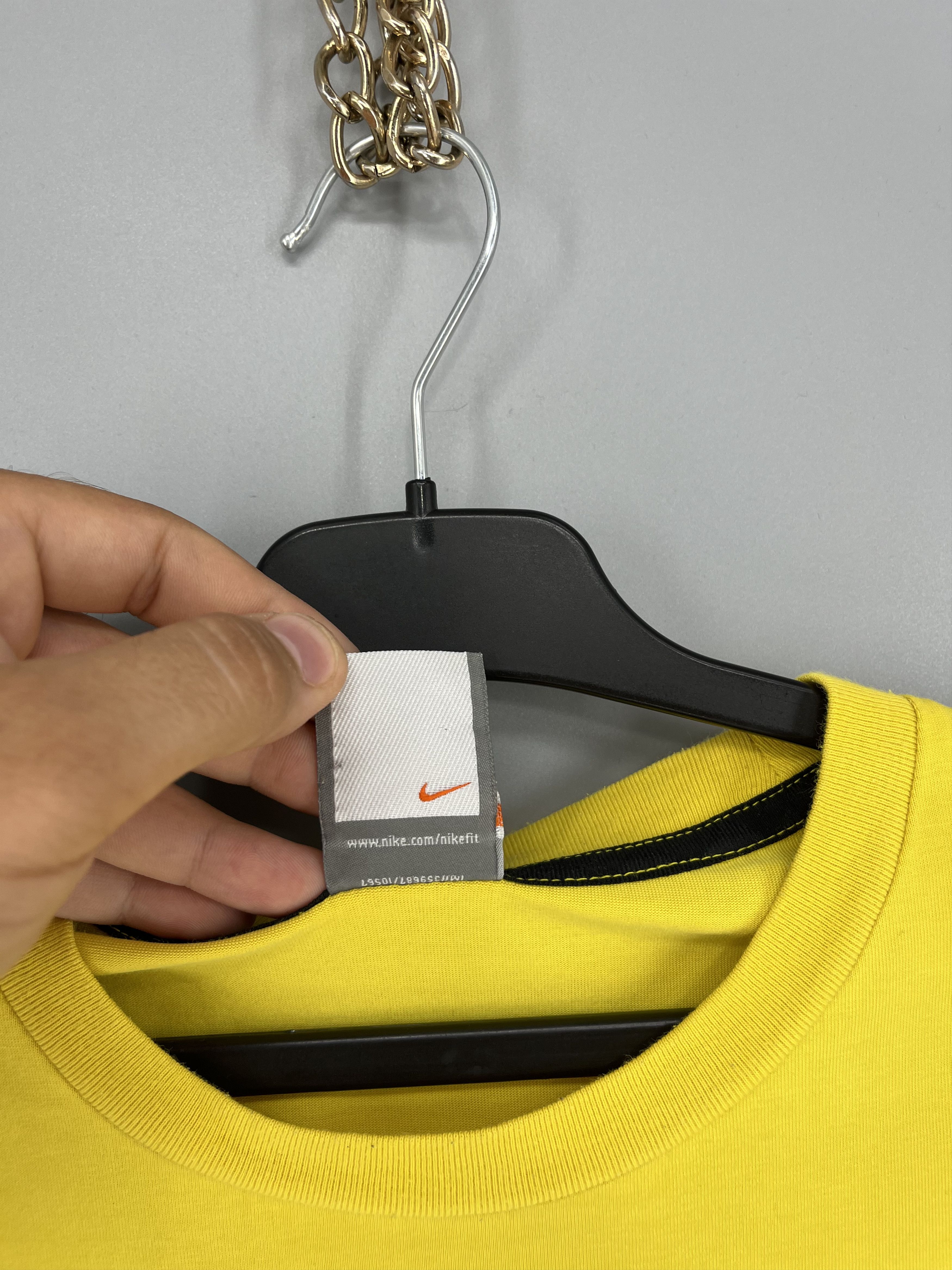 Nike Nike fit International House Of 5 Revolucao De Futebol Tee Size US M / EU 48-50 / 2 - 9 Thumbnail