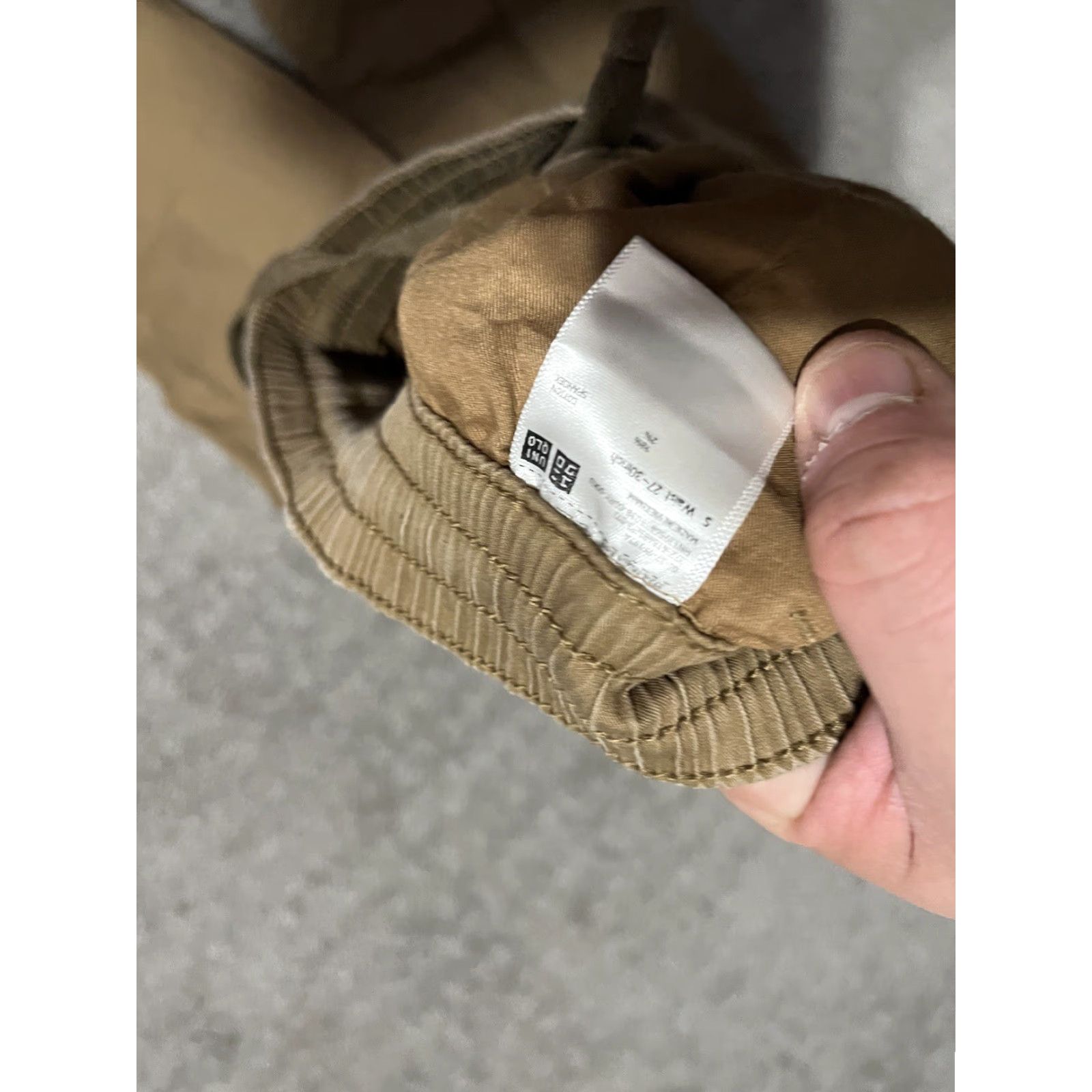 Uniqlo Uniqlo Men's Khaki Beige Cotton Spandex Jogger Pants Size S Regular Size US 29 - 5 Thumbnail