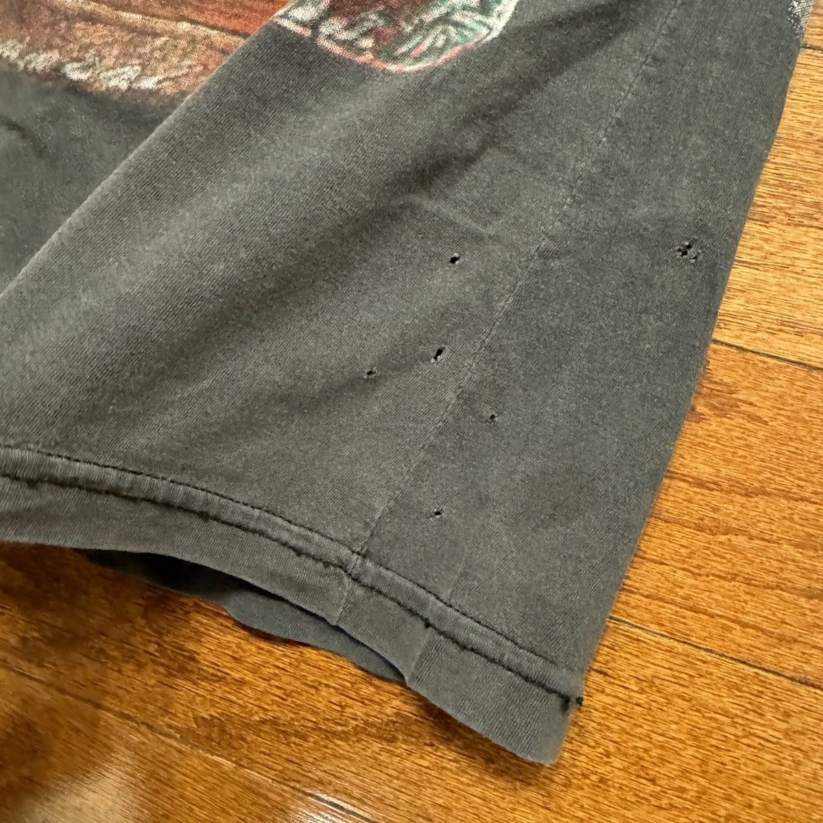 Vintage Vintage Blind Guardian Tour Good Faded T-Shirt Size L Size US L / EU 52-54 / 3 - 6 Thumbnail